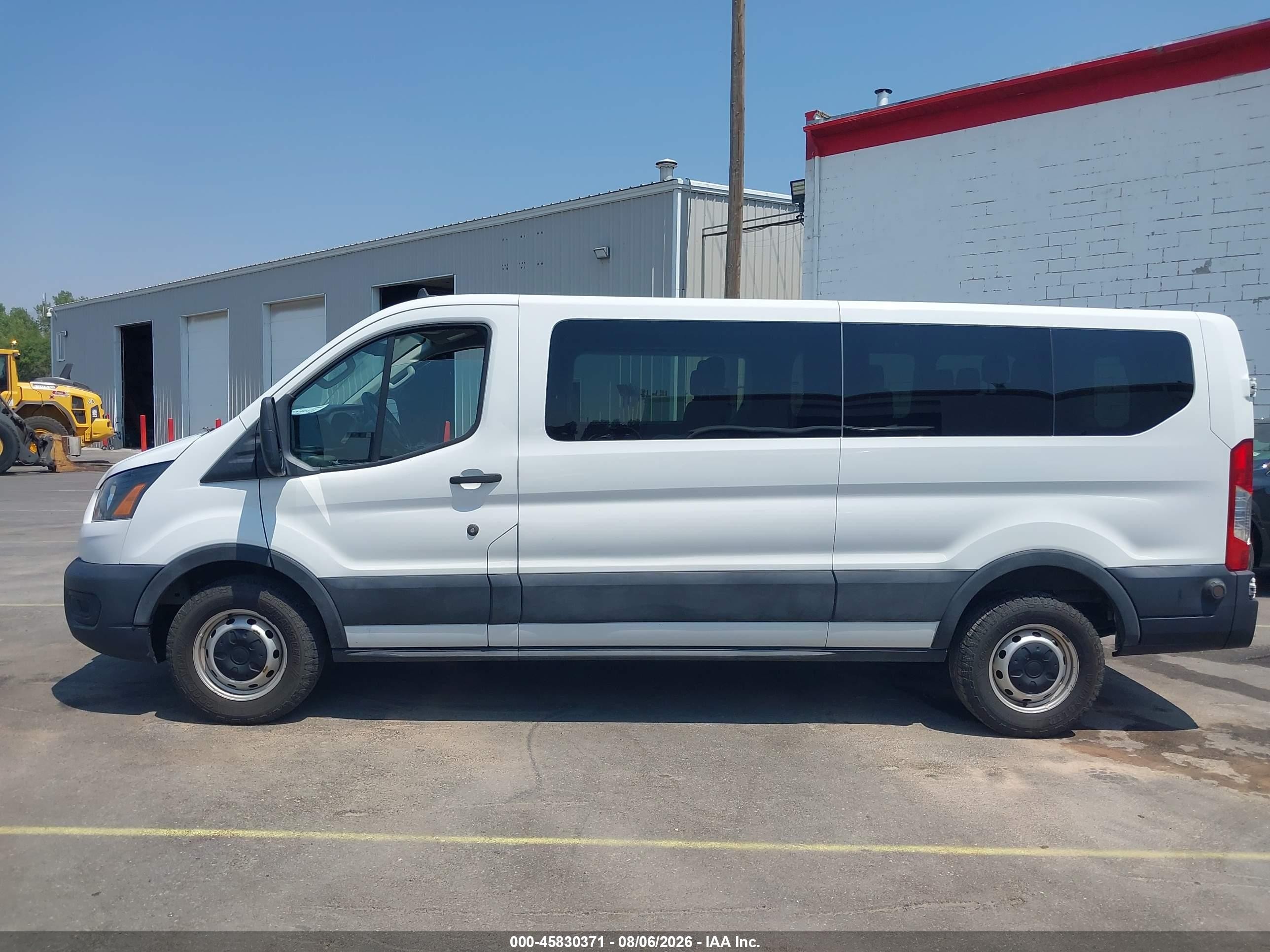 2020 Ford Transit-350 Passenger Van Xl White vin: 1FBAX2Y87LKB23362