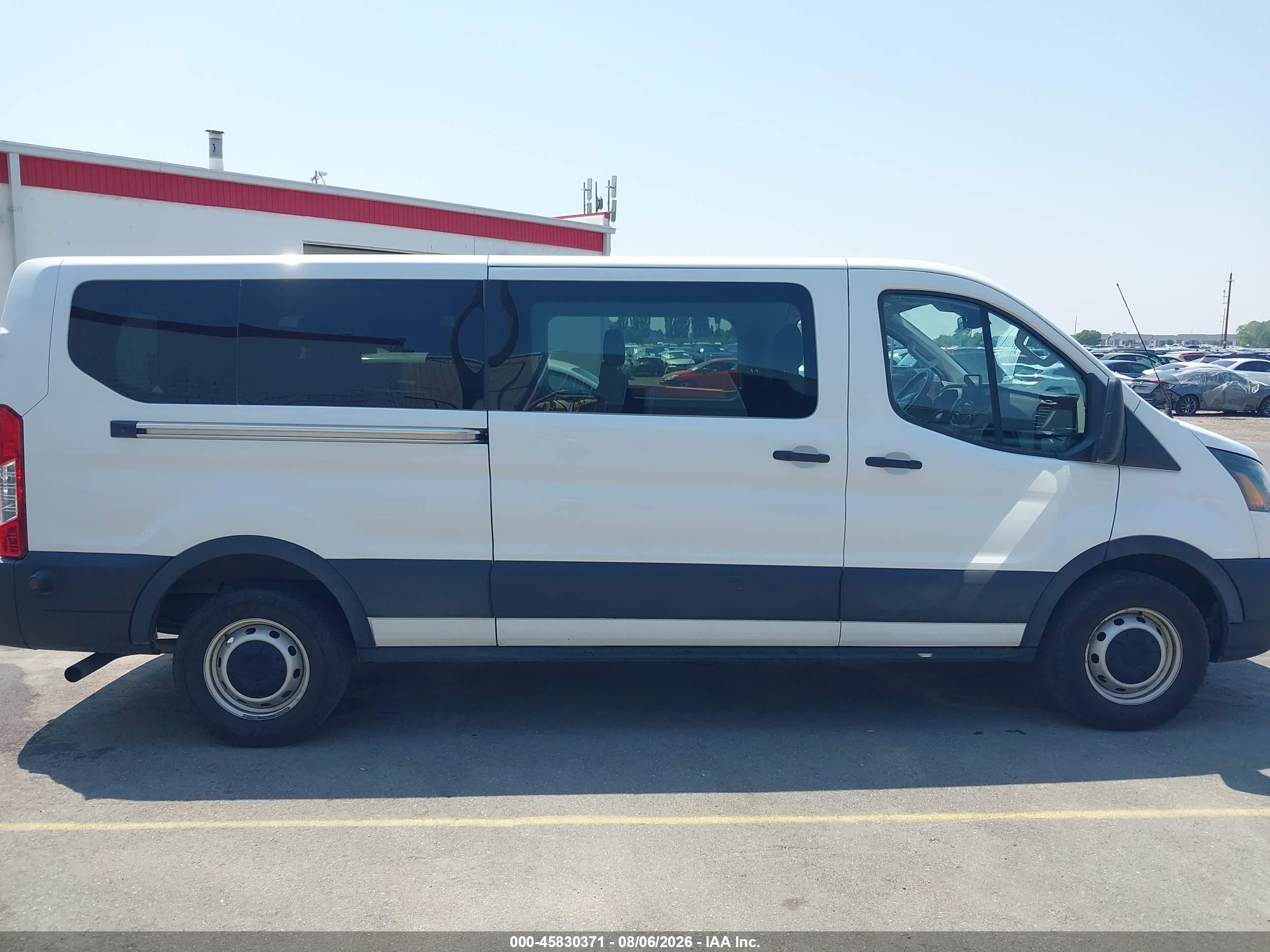 2020 Ford Transit-350 Passenger Van Xl White vin: 1FBAX2Y87LKB23362