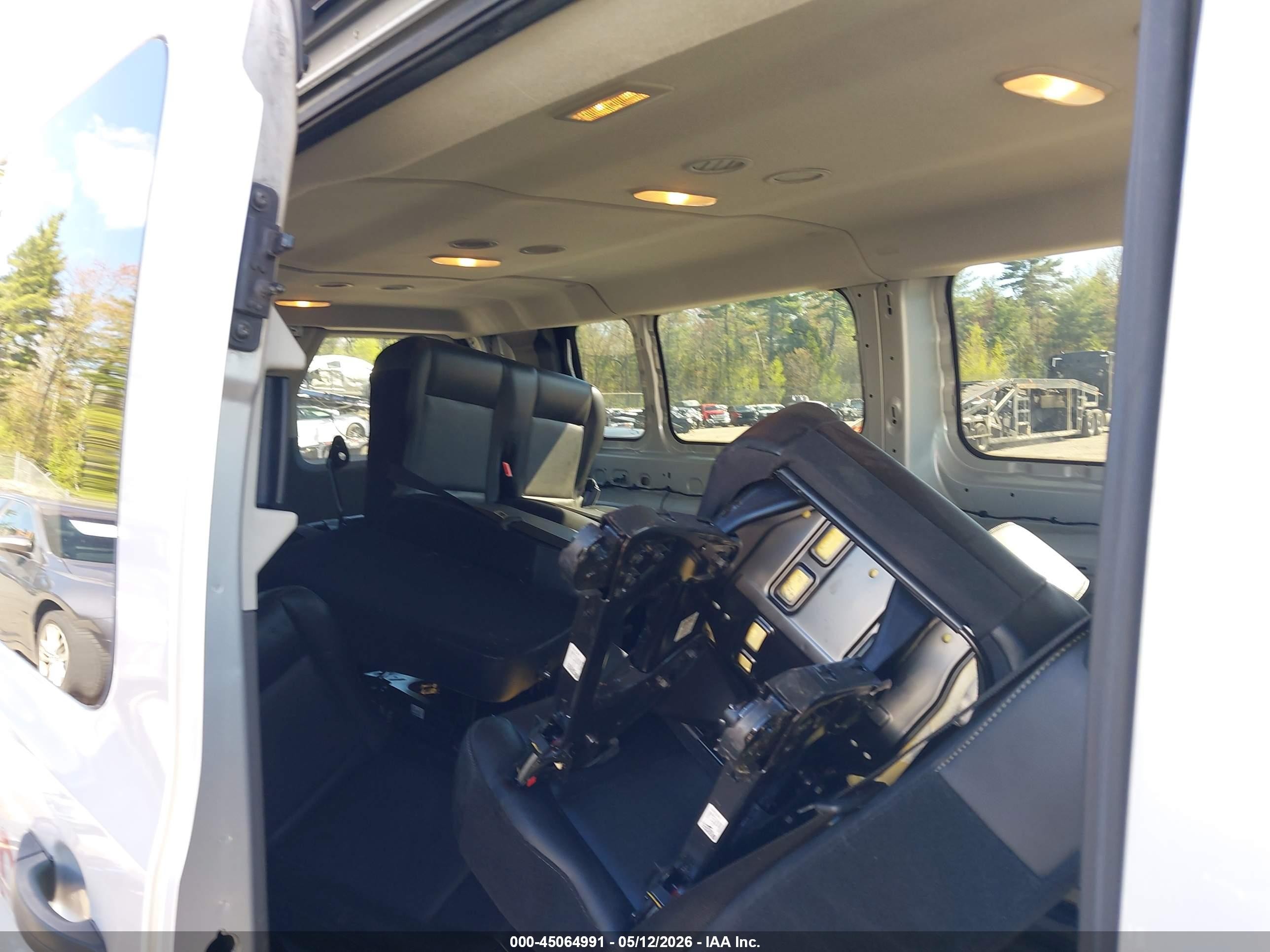 2020 Ford Transit-350 Passenger Van Xl Silver vin: 1FBAX2Y89LKA03143