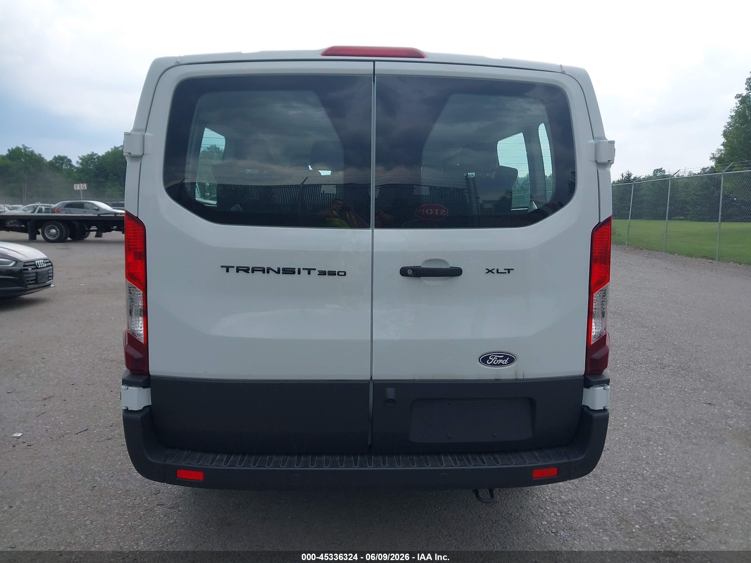 2026 Ford Transit-350 Passenger Van Xlt White vin: 1FBAX2Y89TKA73015