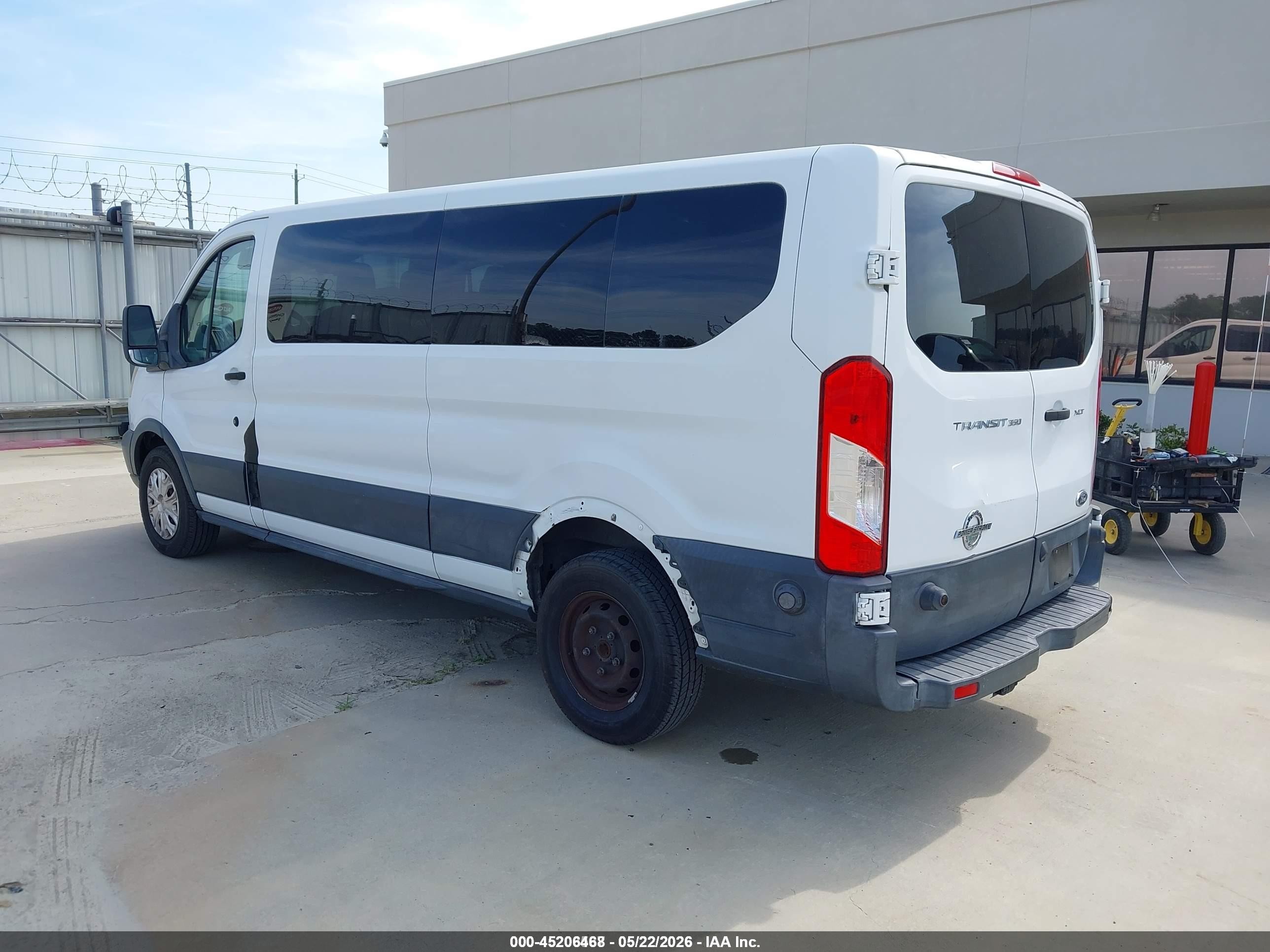 2015 Ford Transit-350 Xlt White vin: 1FBAX2ZV9FKB01694