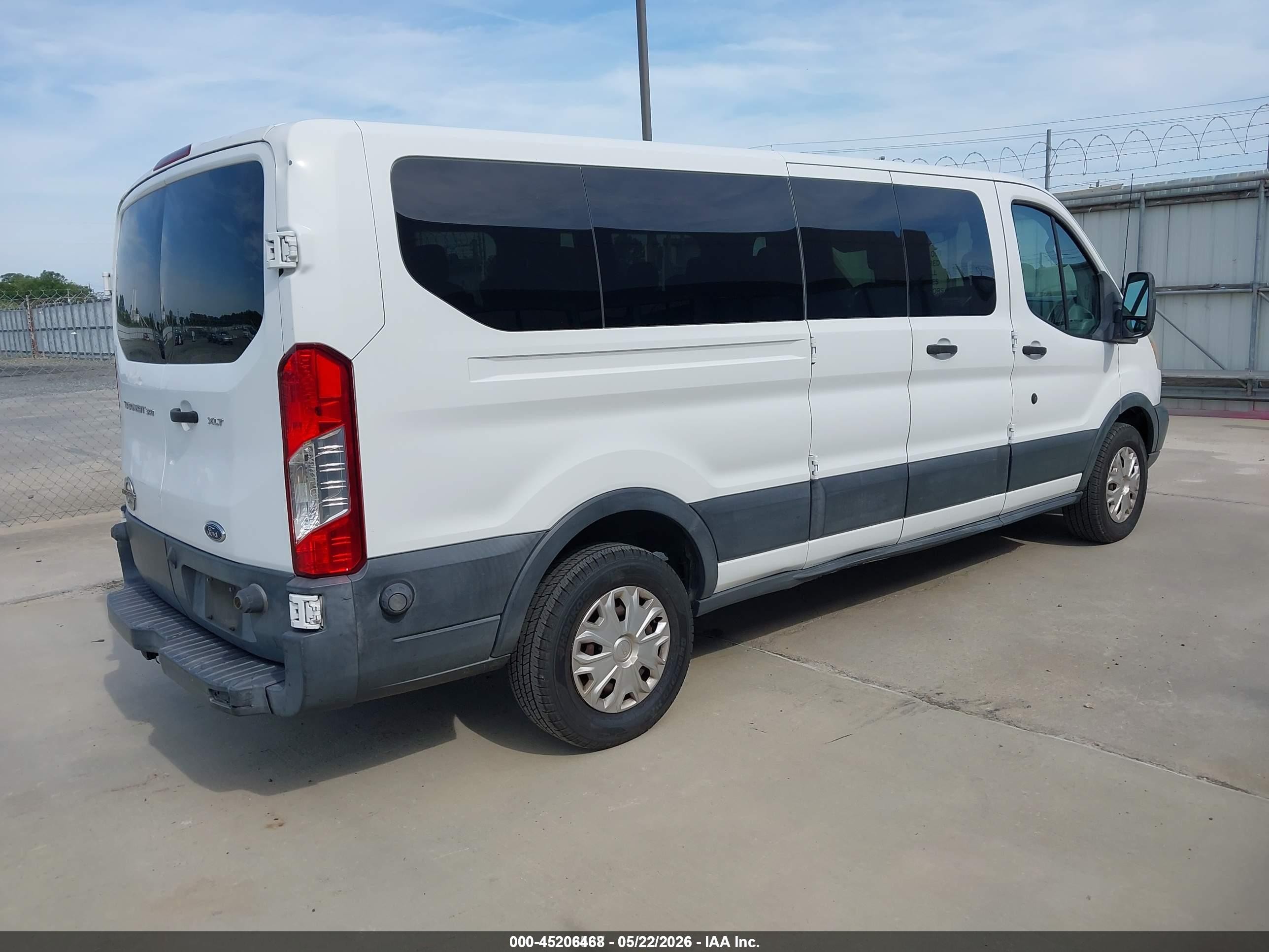 2015 Ford Transit-350 Xlt White vin: 1FBAX2ZV9FKB01694