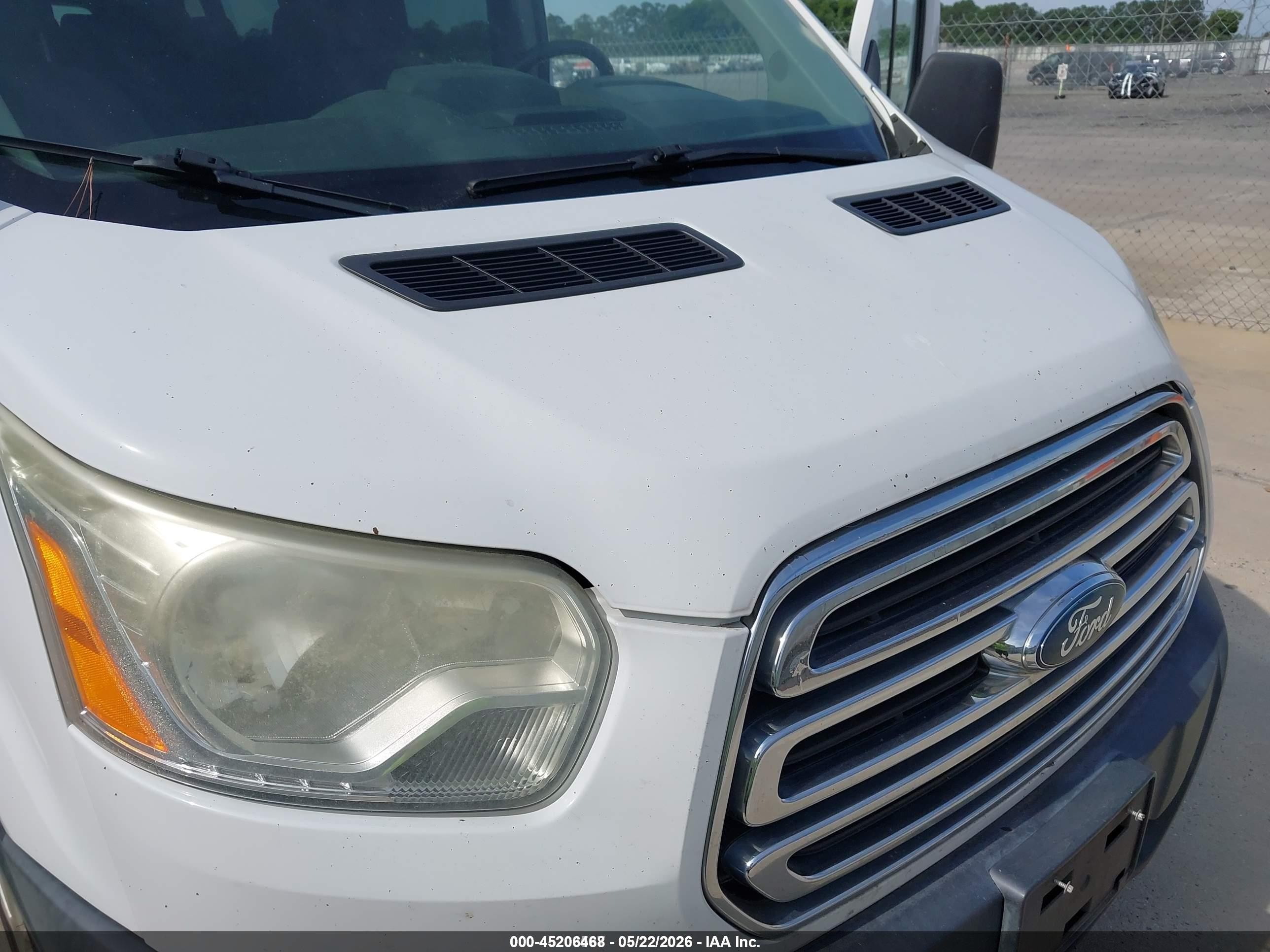 2015 Ford Transit-350 Xlt White vin: 1FBAX2ZV9FKB01694