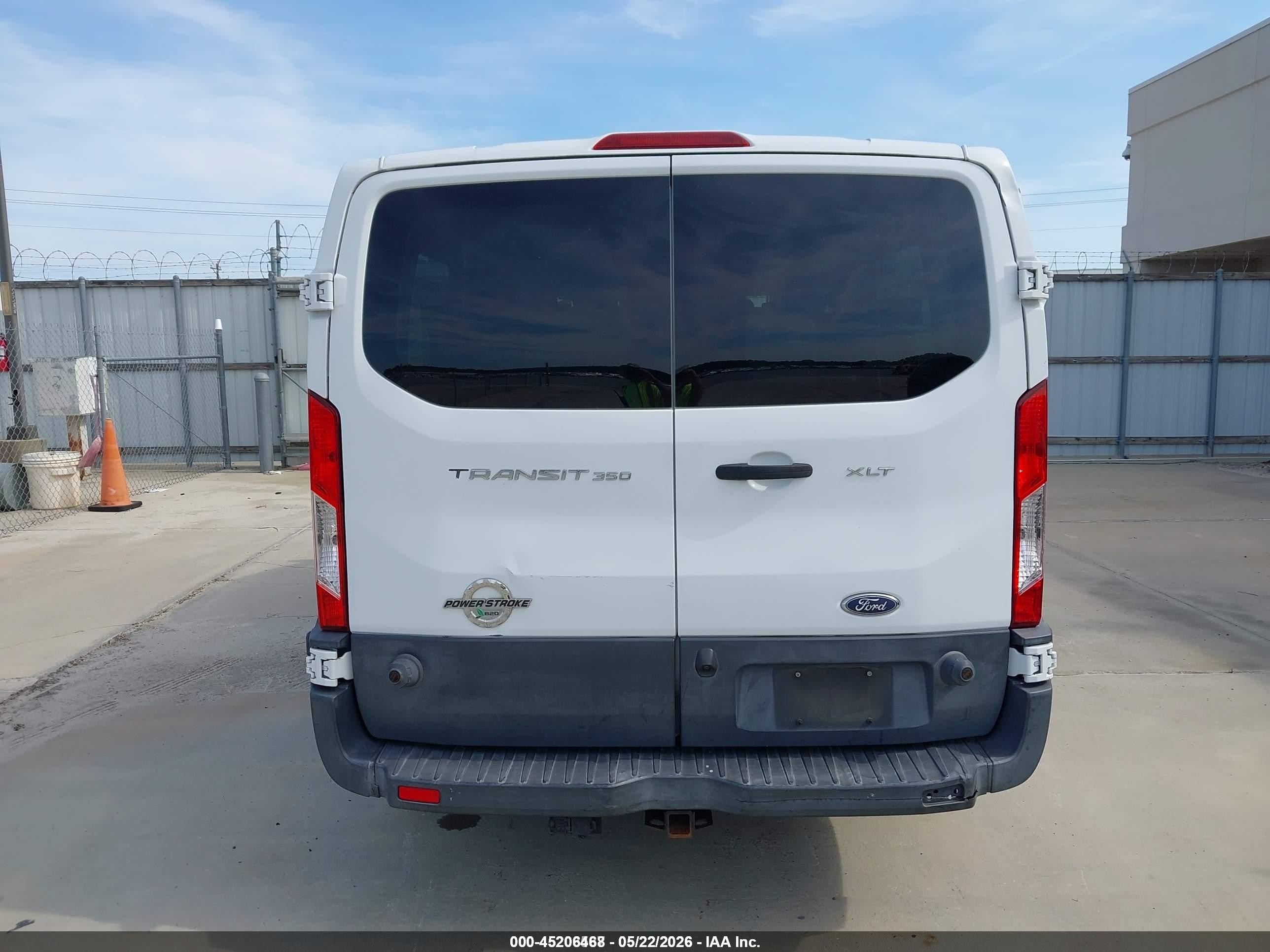 2015 Ford Transit-350 Xlt White vin: 1FBAX2ZV9FKB01694