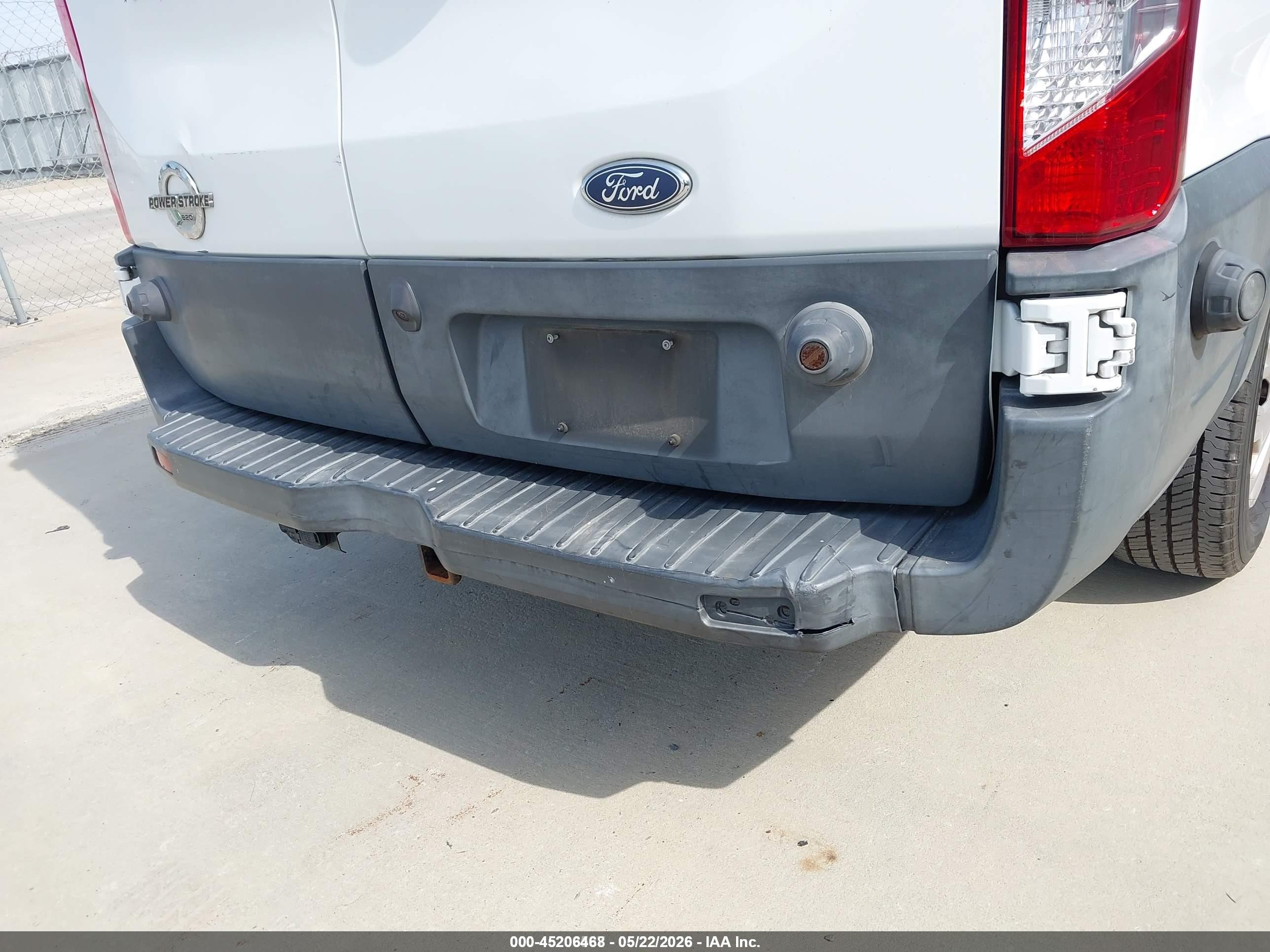 2015 Ford Transit-350 Xlt White vin: 1FBAX2ZV9FKB01694