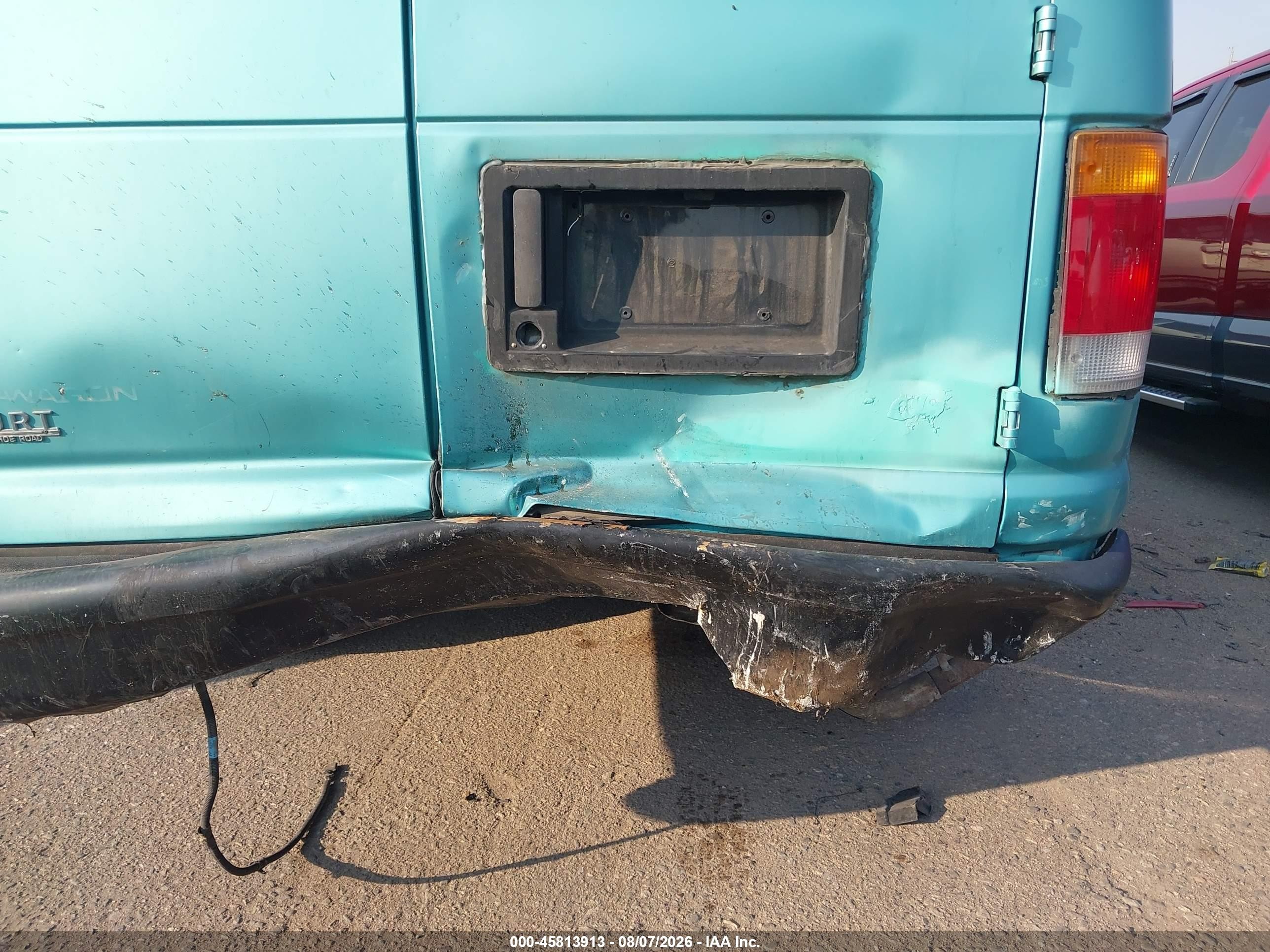 1994 Ford Econoline E350 Super Duty Green vin: 1FBHS31H7RHA49363
