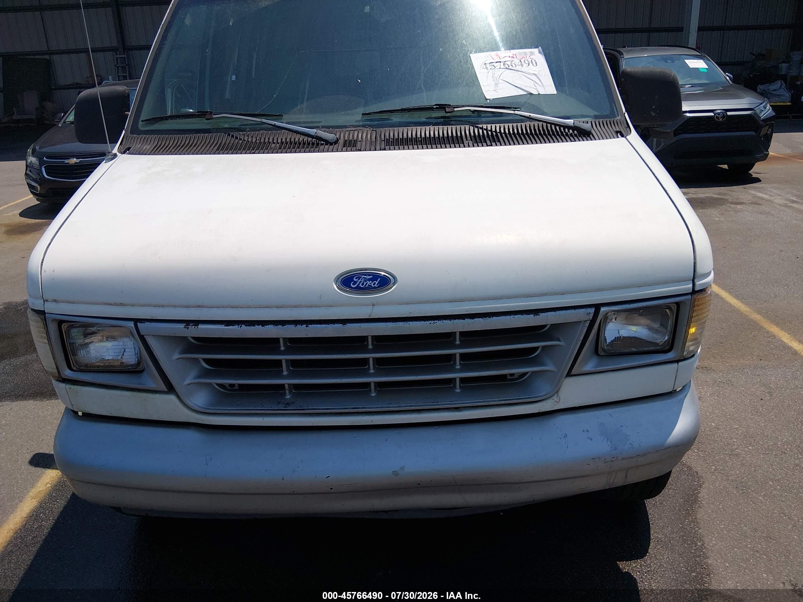 1993 Ford Econoline E350 Super Duty White vin: 1FBJS31H1PHA20763