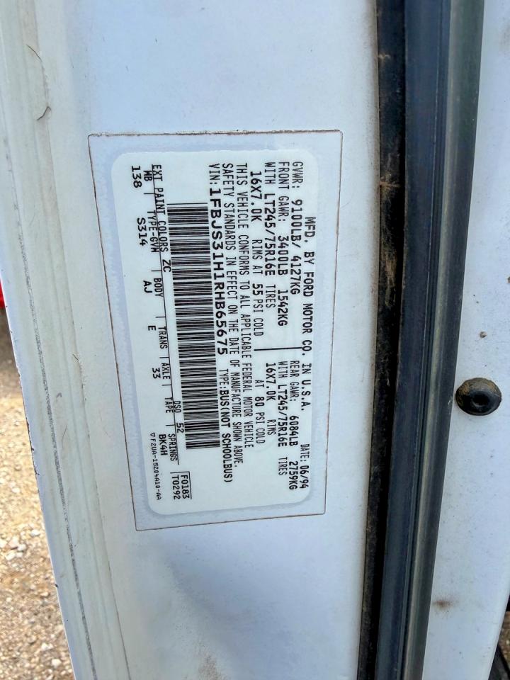 1994 Ford Econoline E350 Super Duty White vin: 1FBJS31H1RHB65675