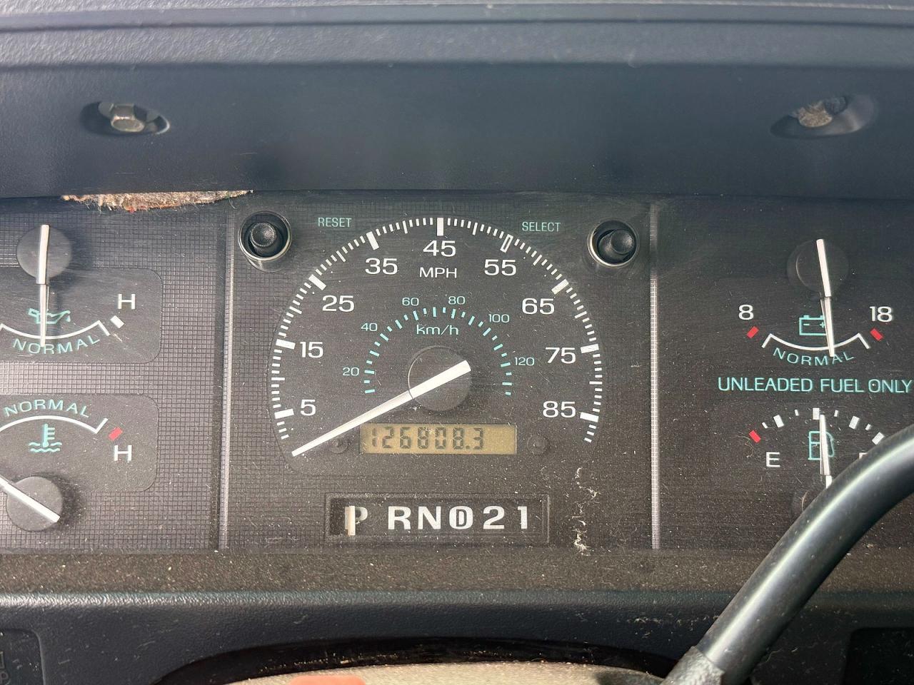 1994 Ford Econoline E350 Super Duty White vin: 1FBJS31H1RHB65675