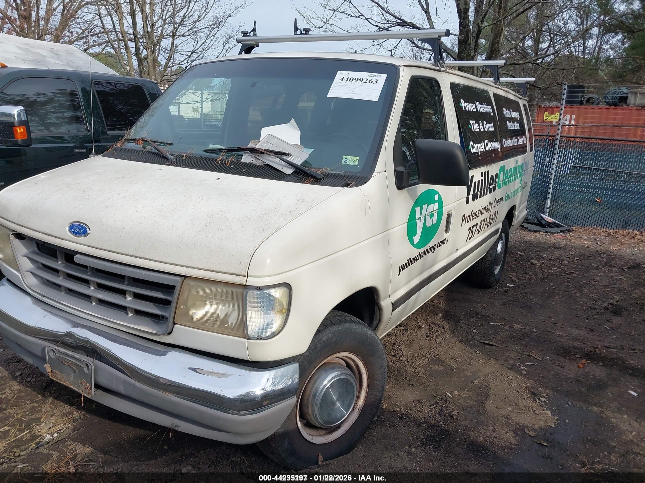 1996 Ford Econoline E350 Super Duty White vin: 1FBJS31H2THA13993