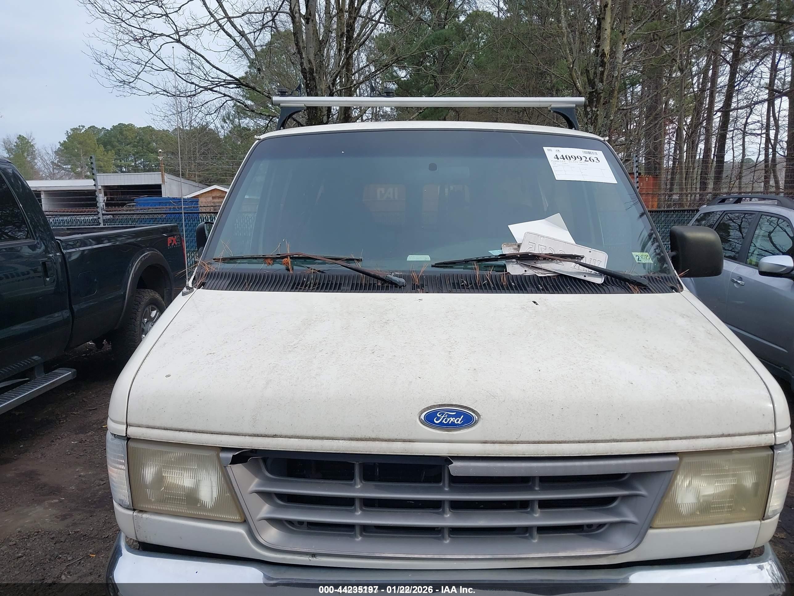 1996 Ford Econoline E350 Super Duty White vin: 1FBJS31H2THA13993