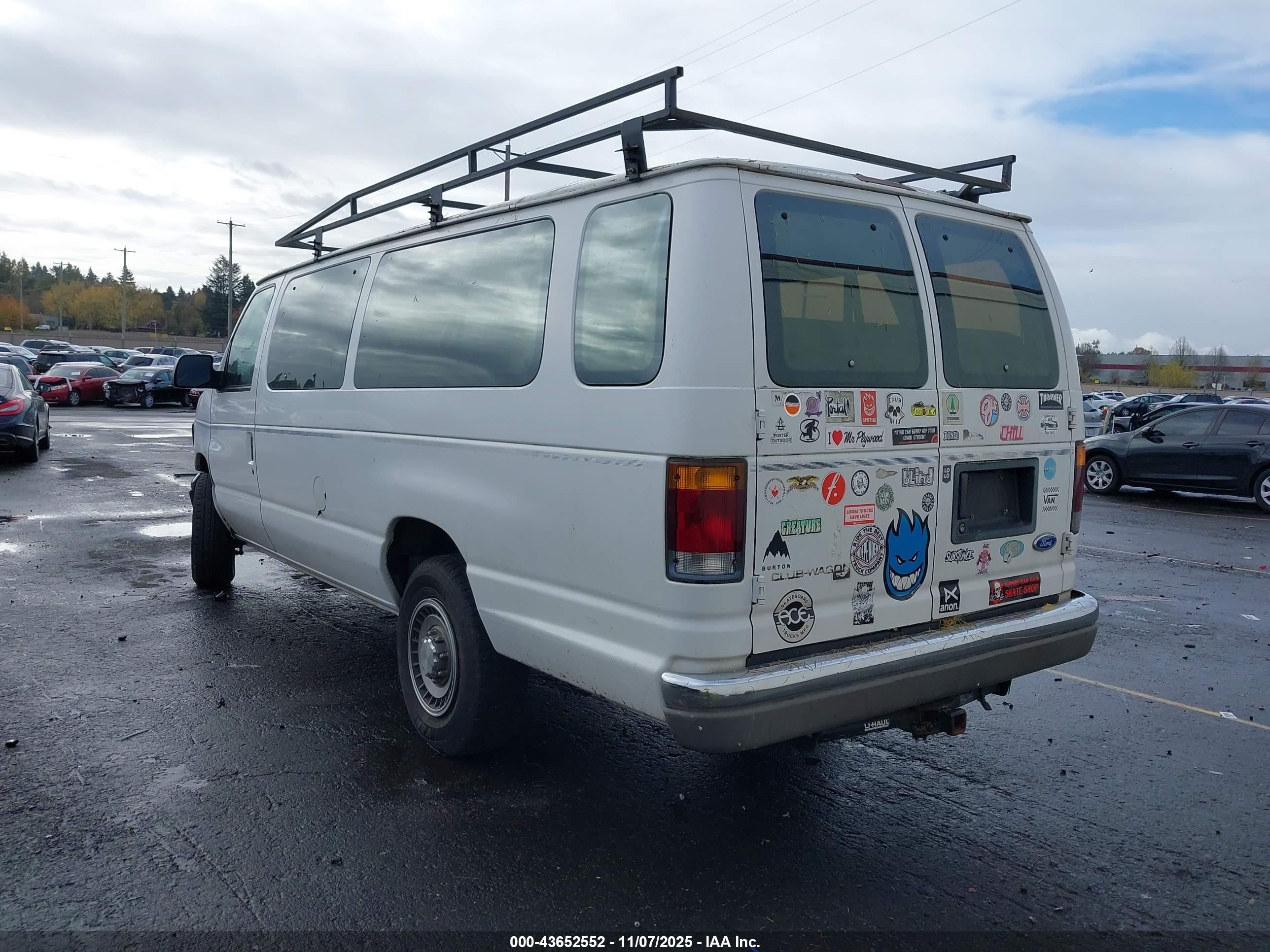 1994 Ford Econoline E350 Super Duty White vin: 1FBJS31H5RHB42979