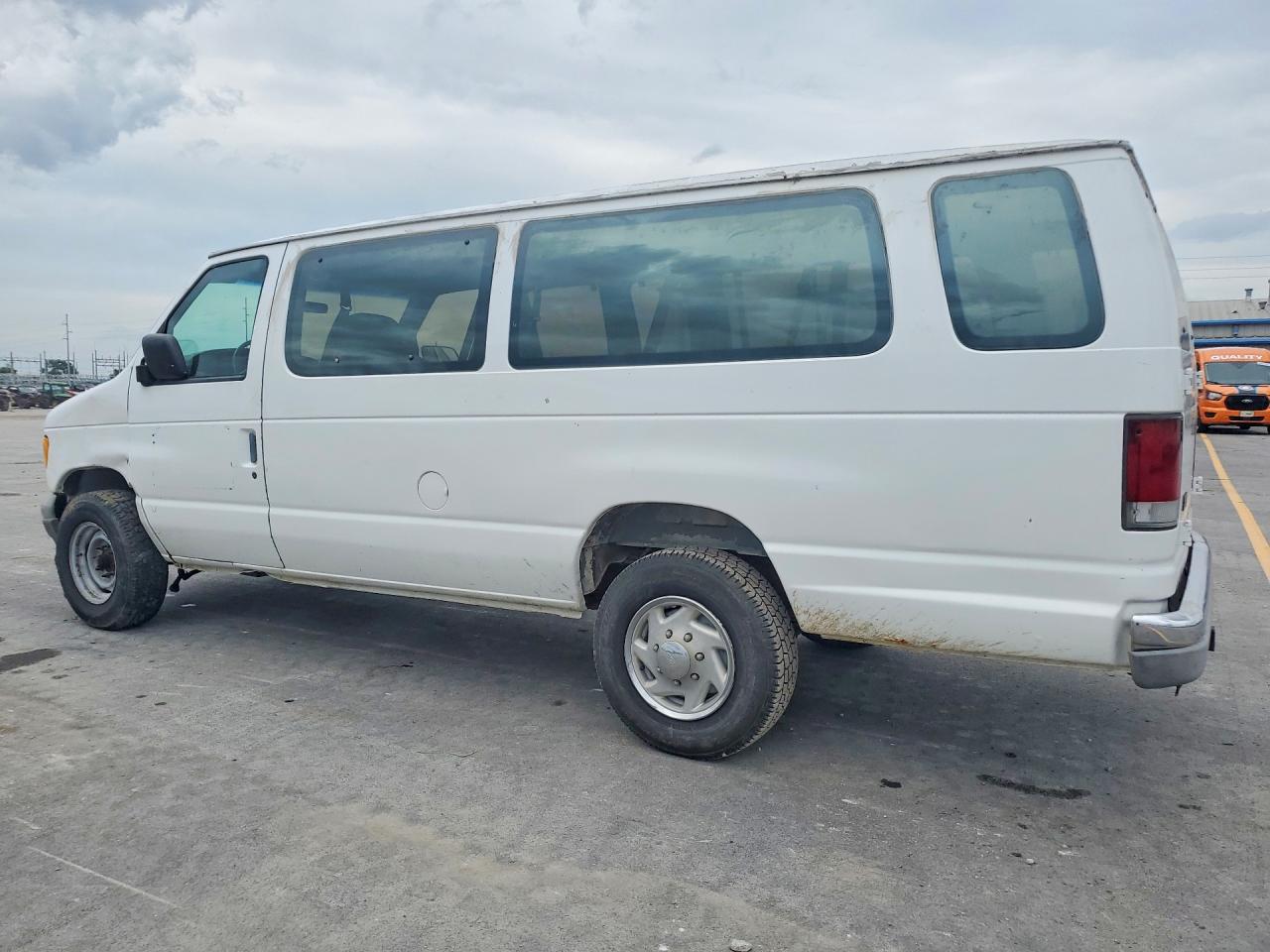 1995 Ford Econoline E350 Super Duty White vin: 1FBJS31H8SHA40985