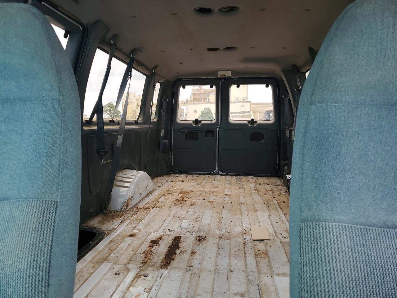 1995 Ford Econoline E350 Super Duty White vin: 1FBJS31H8SHA40985