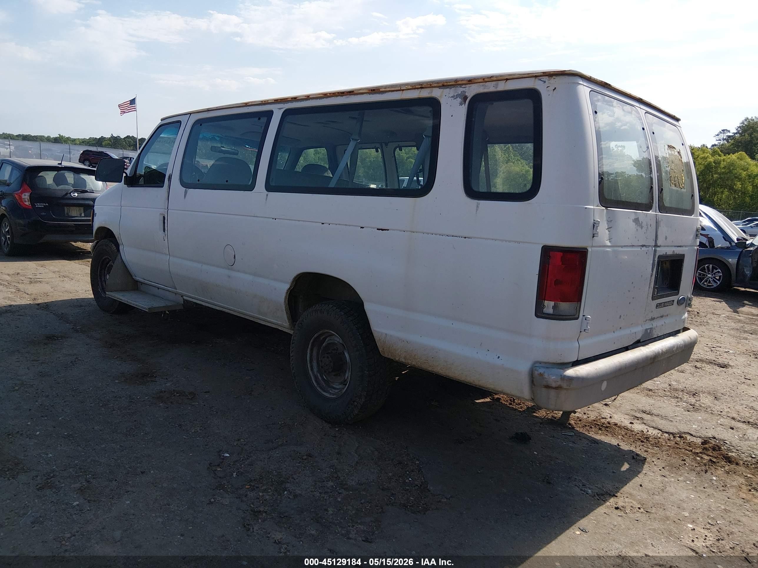 1997 Ford Club Wagon Xl/xlt White vin: 1FBJS31L5VHB79870