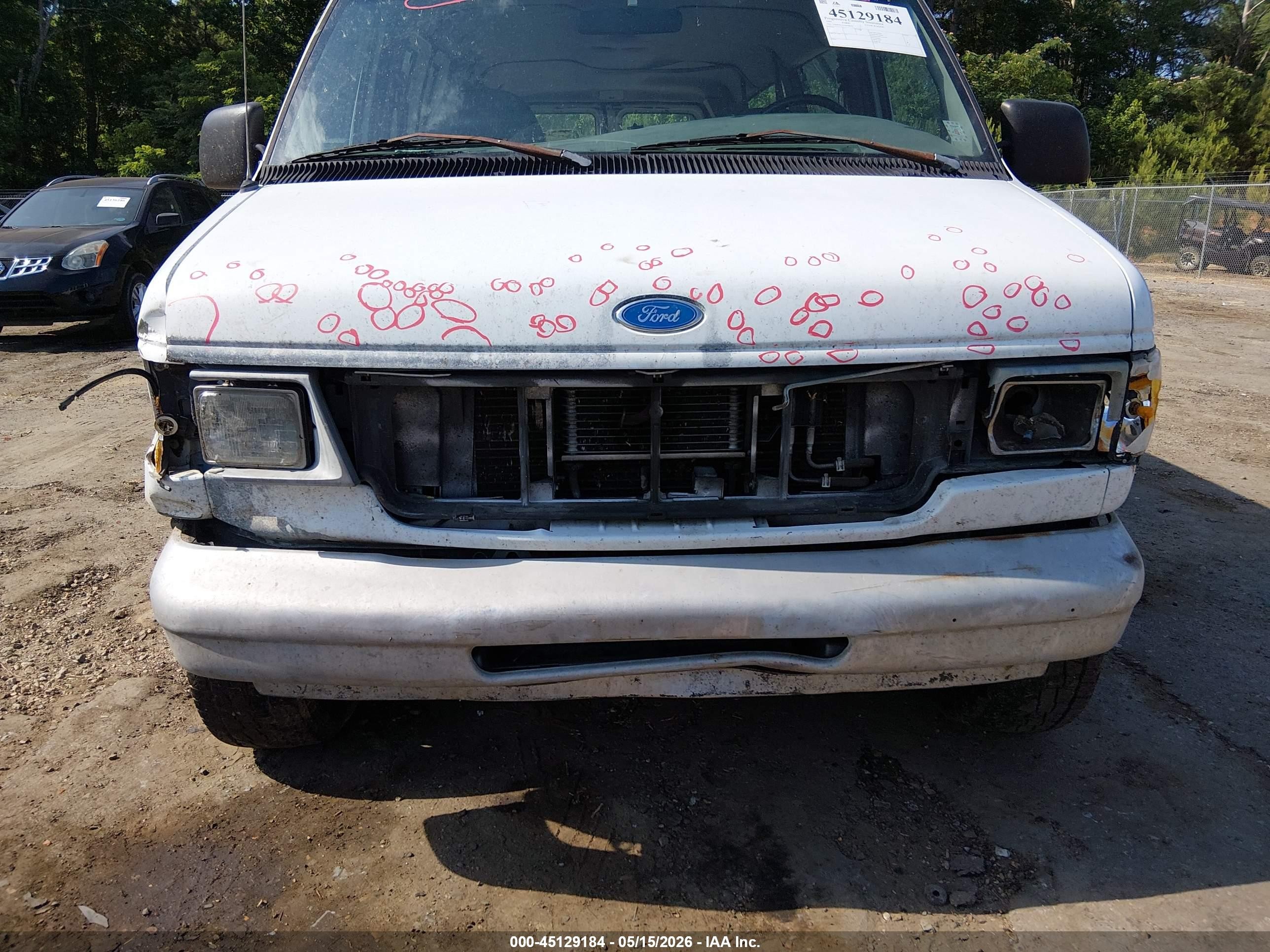 1997 Ford Club Wagon Xl/xlt White vin: 1FBJS31L5VHB79870