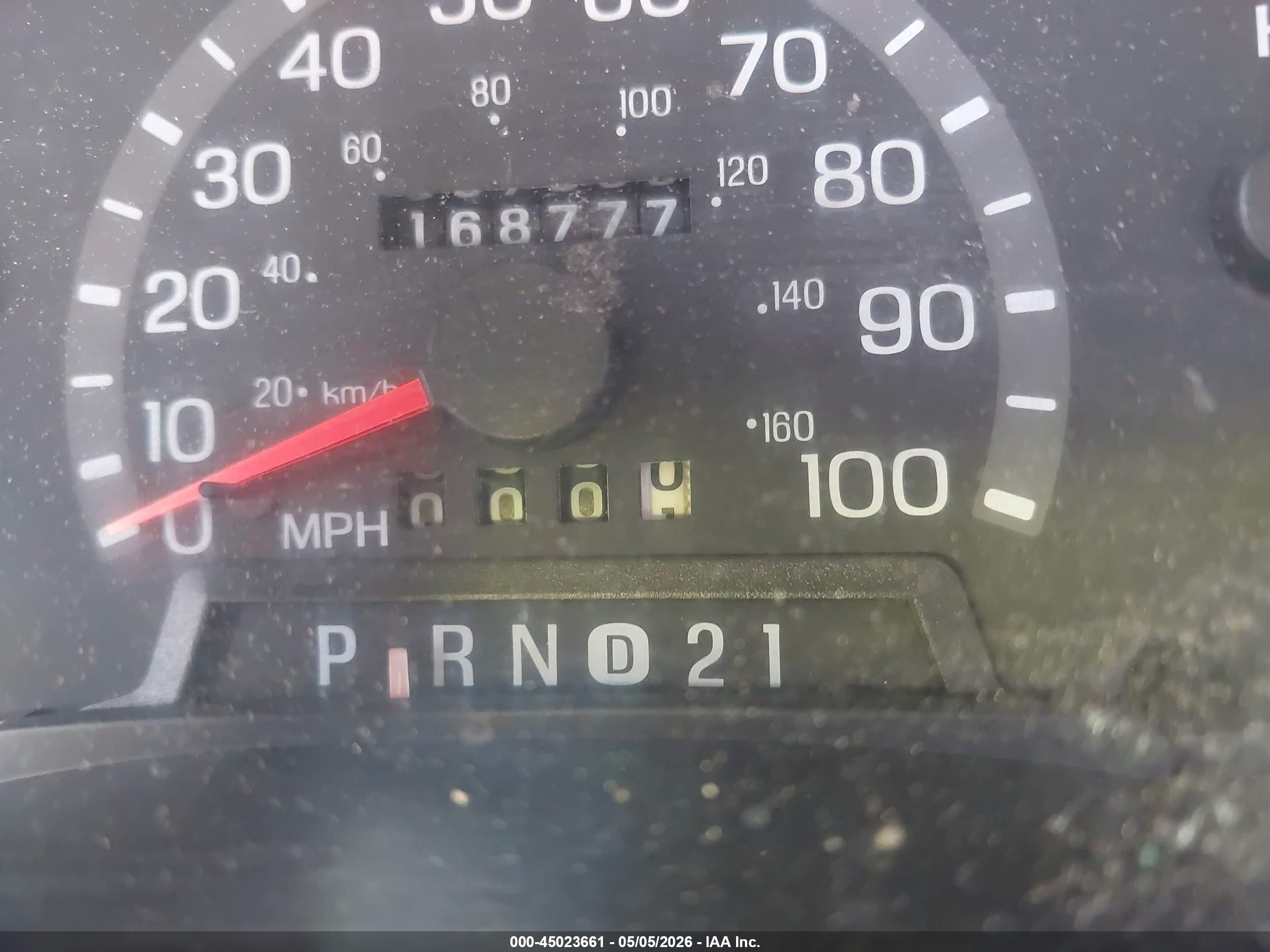 1997 Ford Club Wagon Xl/xlt White vin: 1FBJS31L8VHA56323