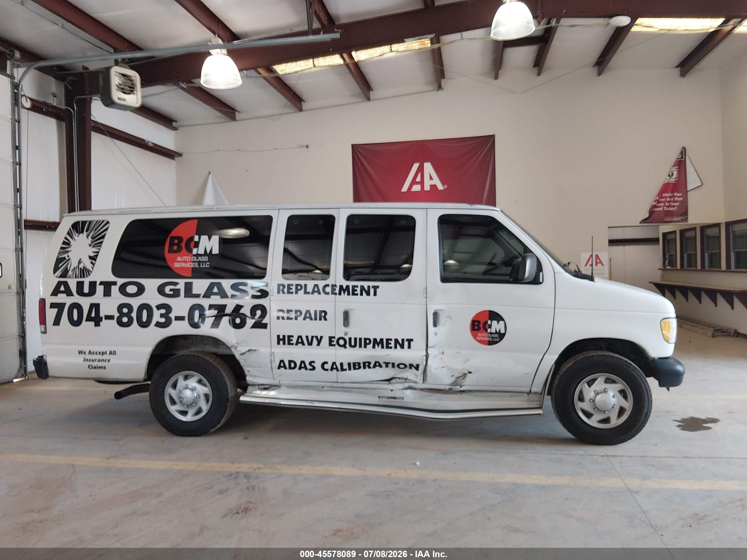 1997 Ford Club Wagon Xl/xlt White vin: 1FBJS31L8VHB13054