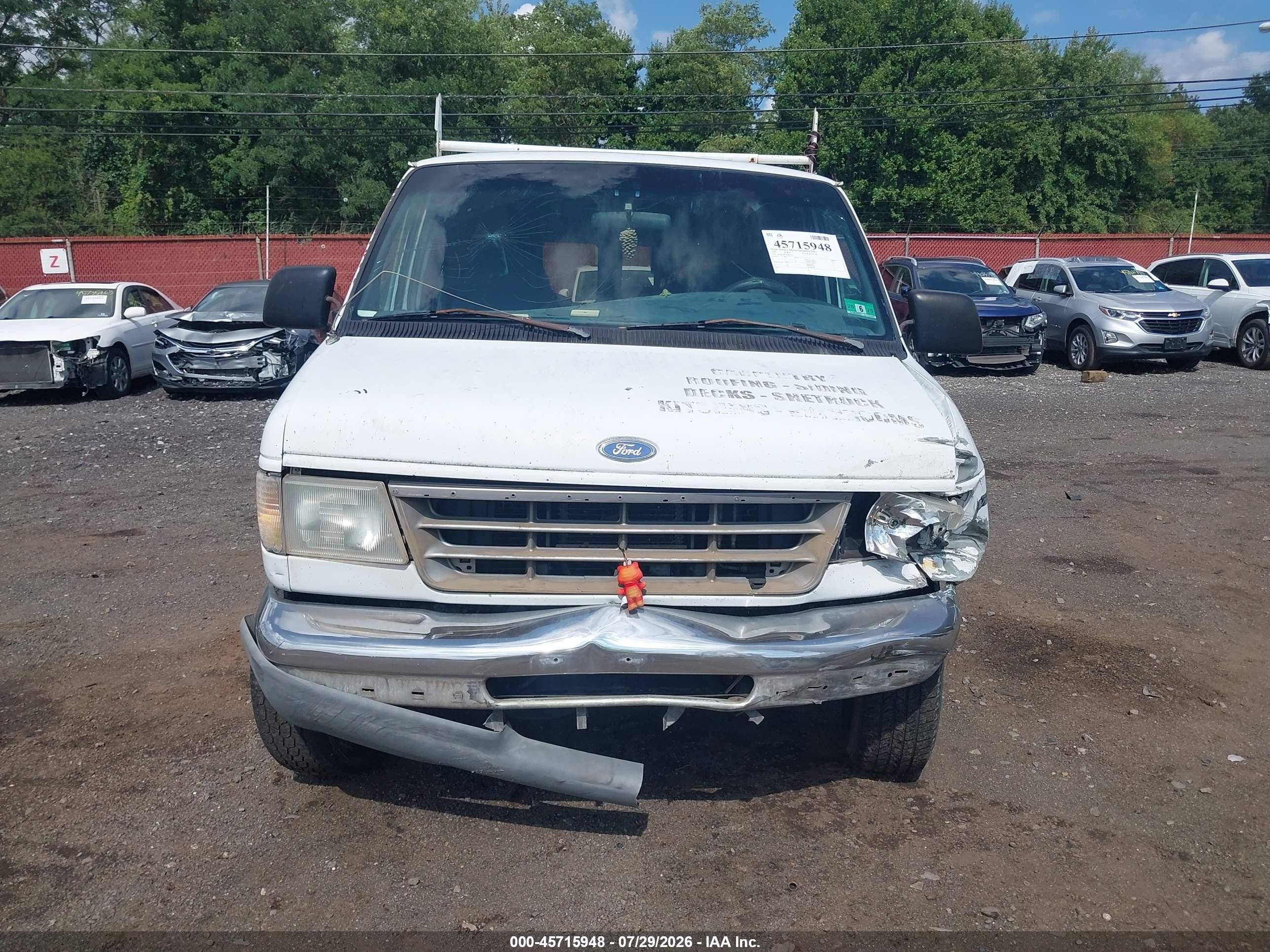 1997 Ford Club Wagon Xl/xlt White vin: 1FBJS31S4VHB86140