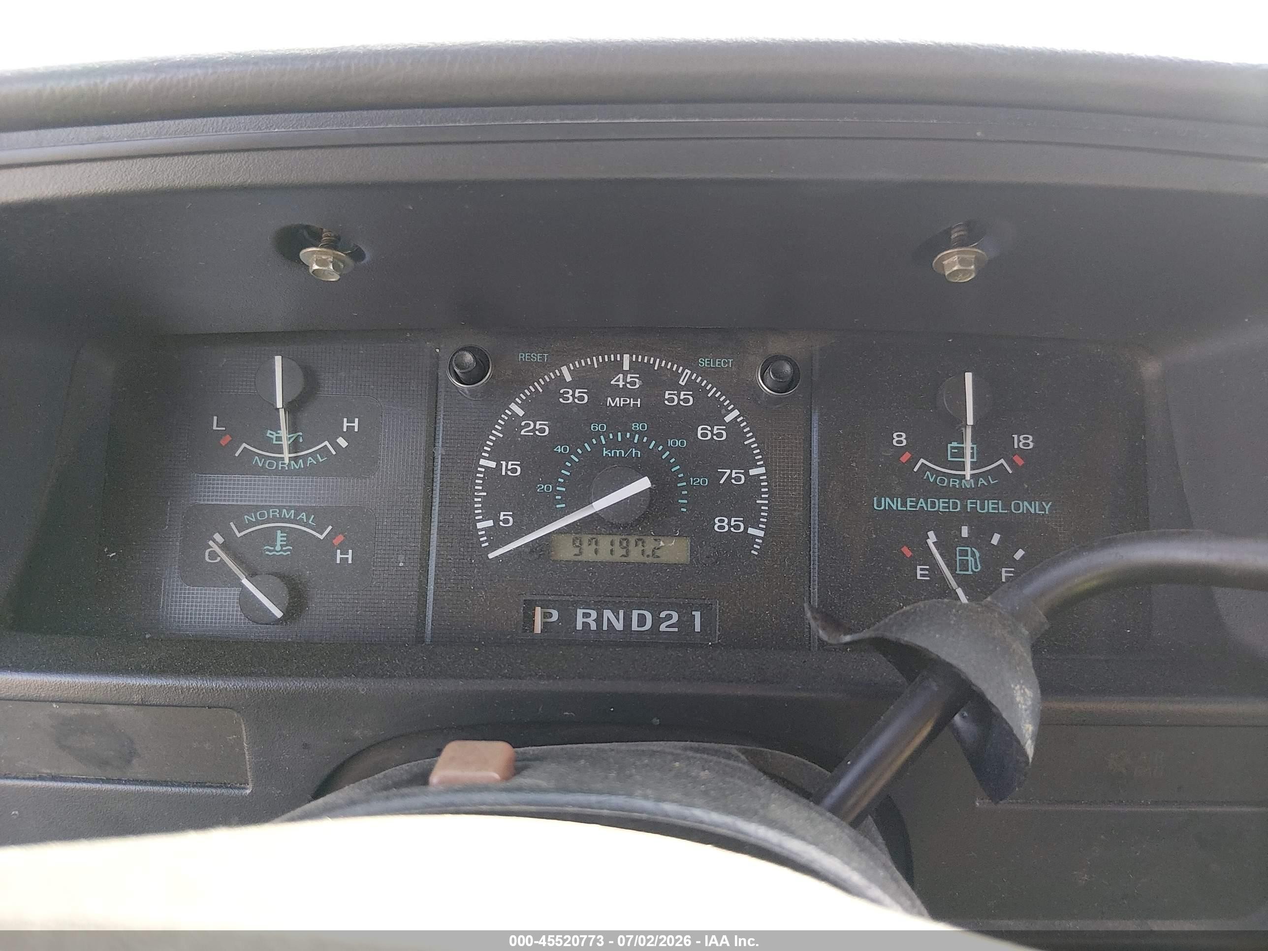 1996 Ford Econoline E350 Super Duty White vin: 1FBJS31Y8THB00779