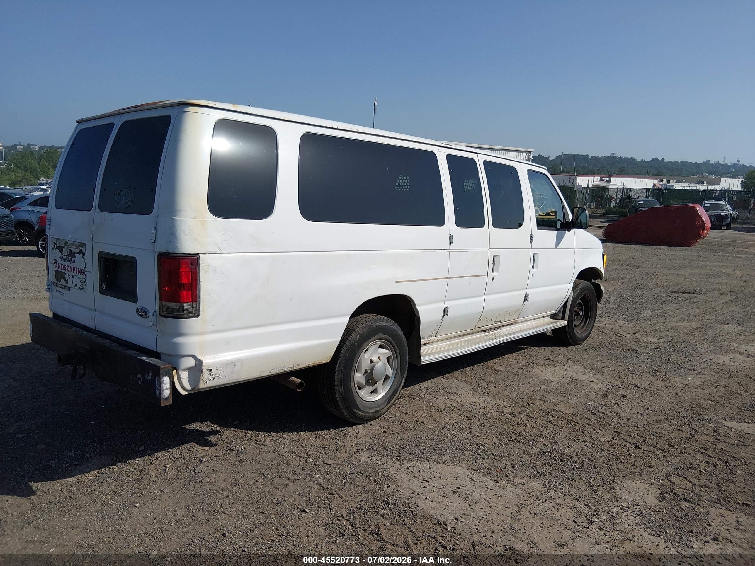 1996 Ford Econoline E350 Super Duty White vin: 1FBJS31Y8THB00779