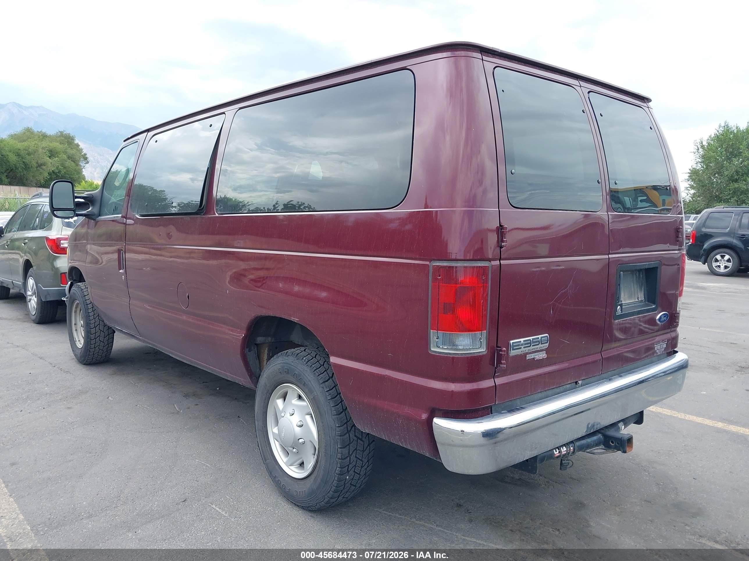 2007 Ford E-350 Super Duty Xl/xlt Red vin: 1FBNE31L07DB25928