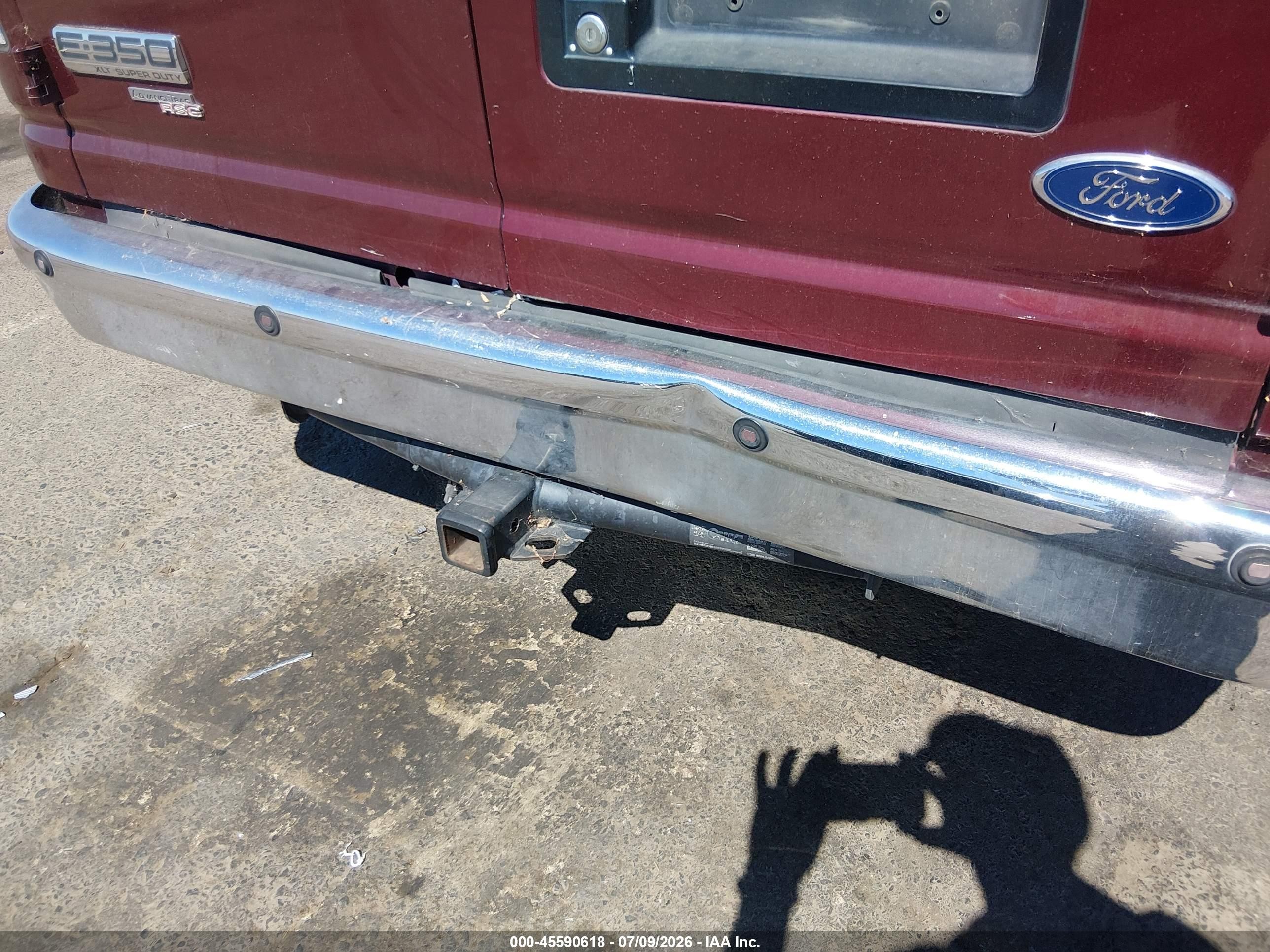 2008 Ford E-350 Super Duty Xl/xlt Maroon vin: 1FBNE31L38DA74006