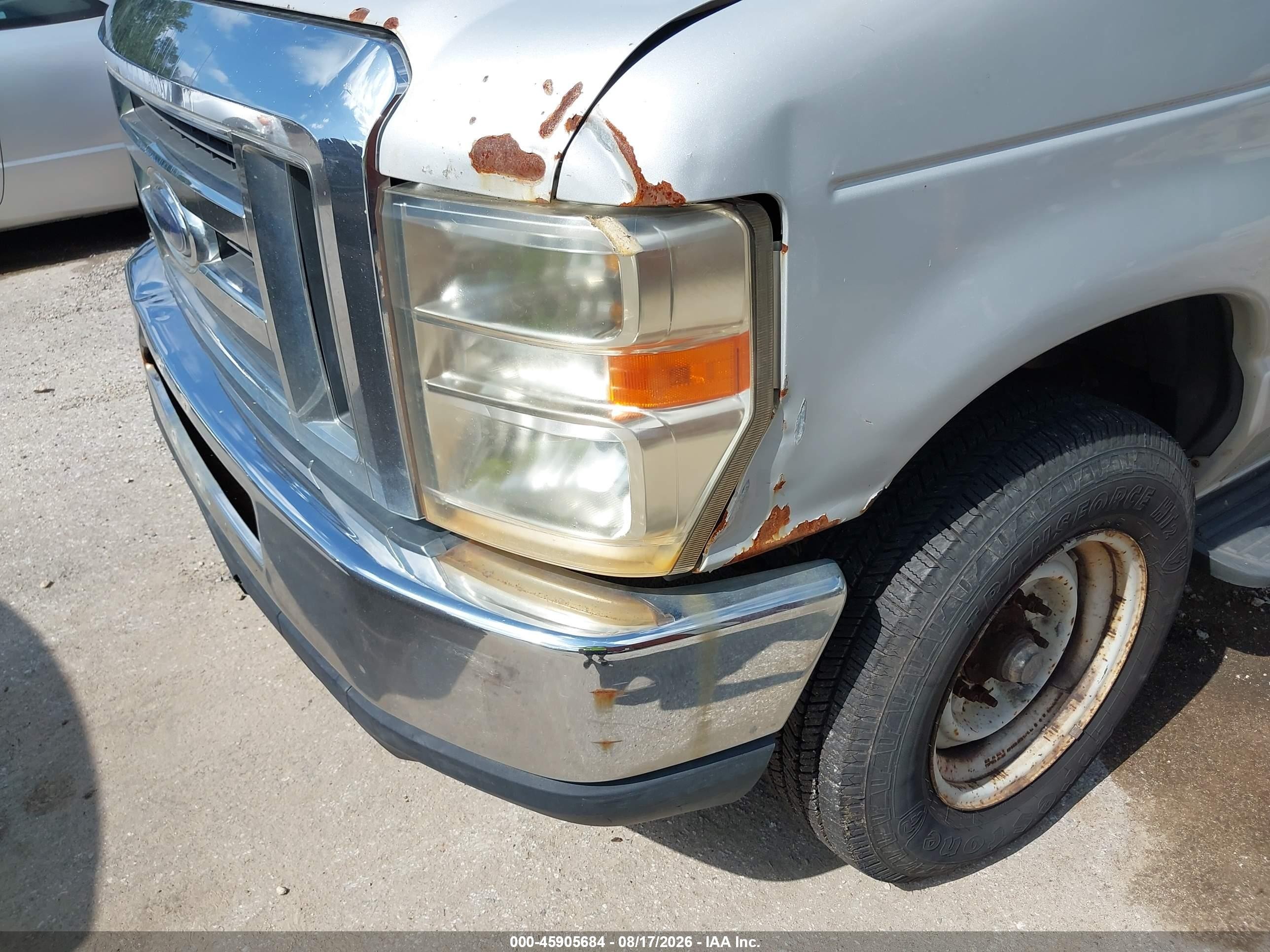 2008 Ford E-350 Super Duty Xl/xlt Silver vin: 1FBNE31L38DA80467