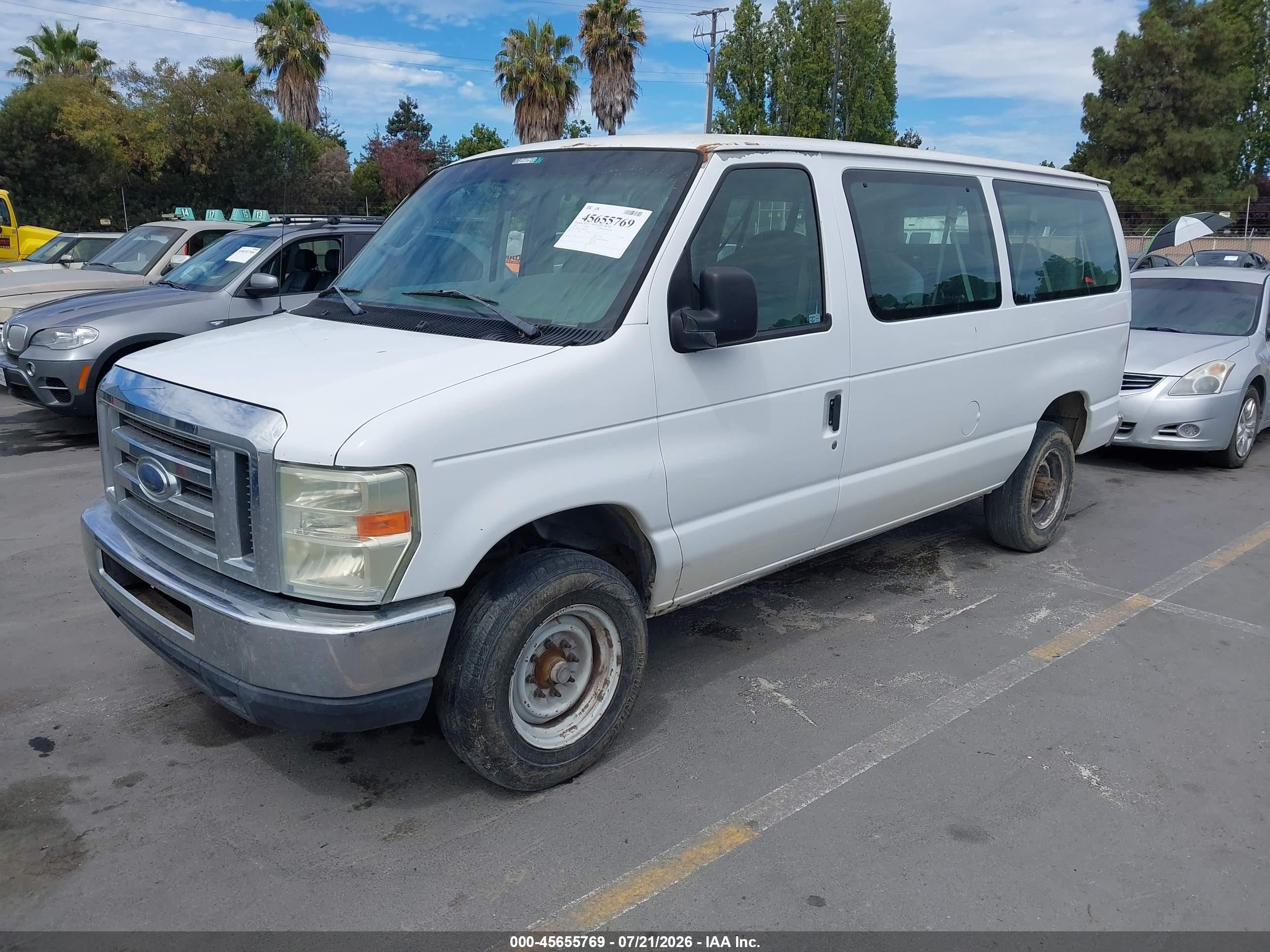 2008 Ford E-350 Super Duty Xl/xlt White vin: 1FBNE31L38DB14617