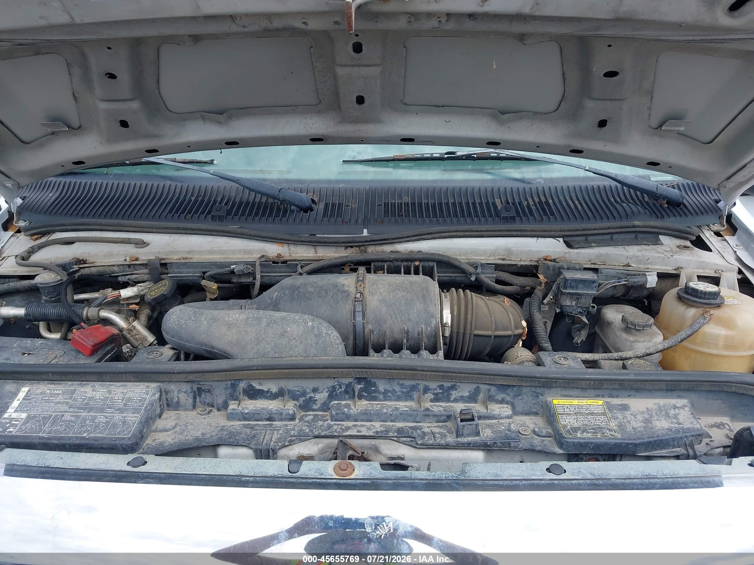 2008 Ford E-350 Super Duty Xl/xlt White vin: 1FBNE31L38DB14617
