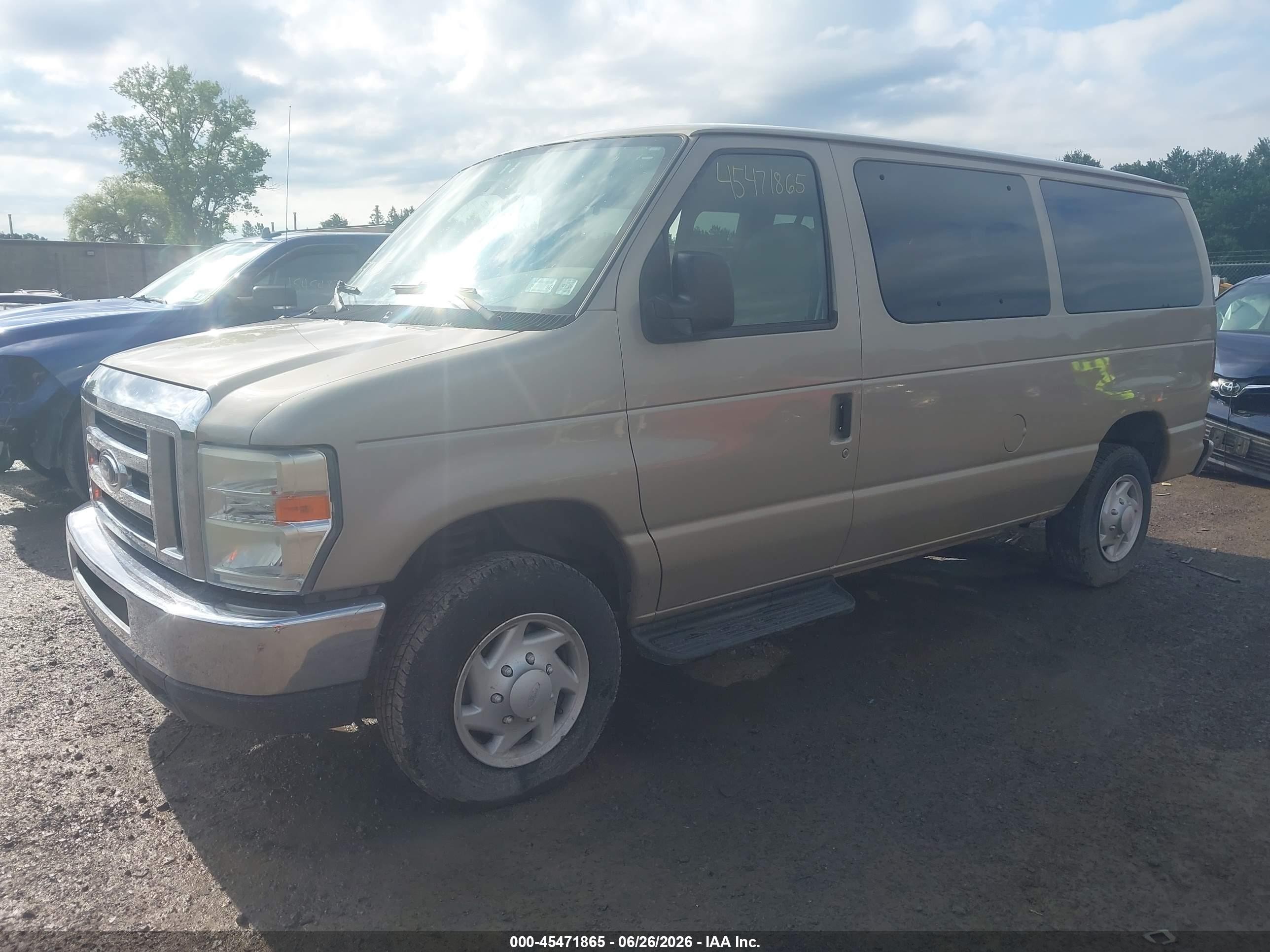 2008 Ford E-350 Super Duty Xl/xlt Tan vin: 1FBNE31L48DB39655