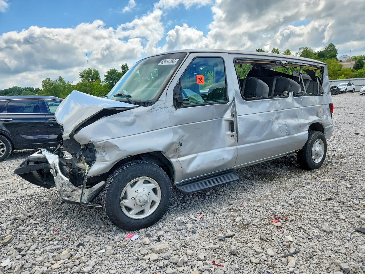 2009 Ford Econoline E350 Super Duty Wagon Silver vin: 1FBNE31L49DA47902