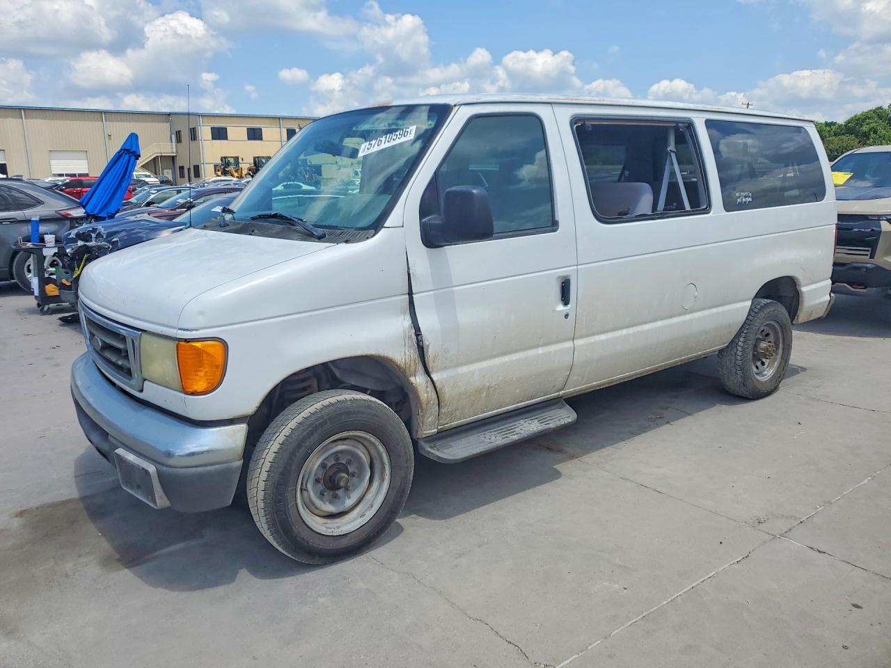 2007 Ford E-350 White vin: 1FBNE31L57DA39983