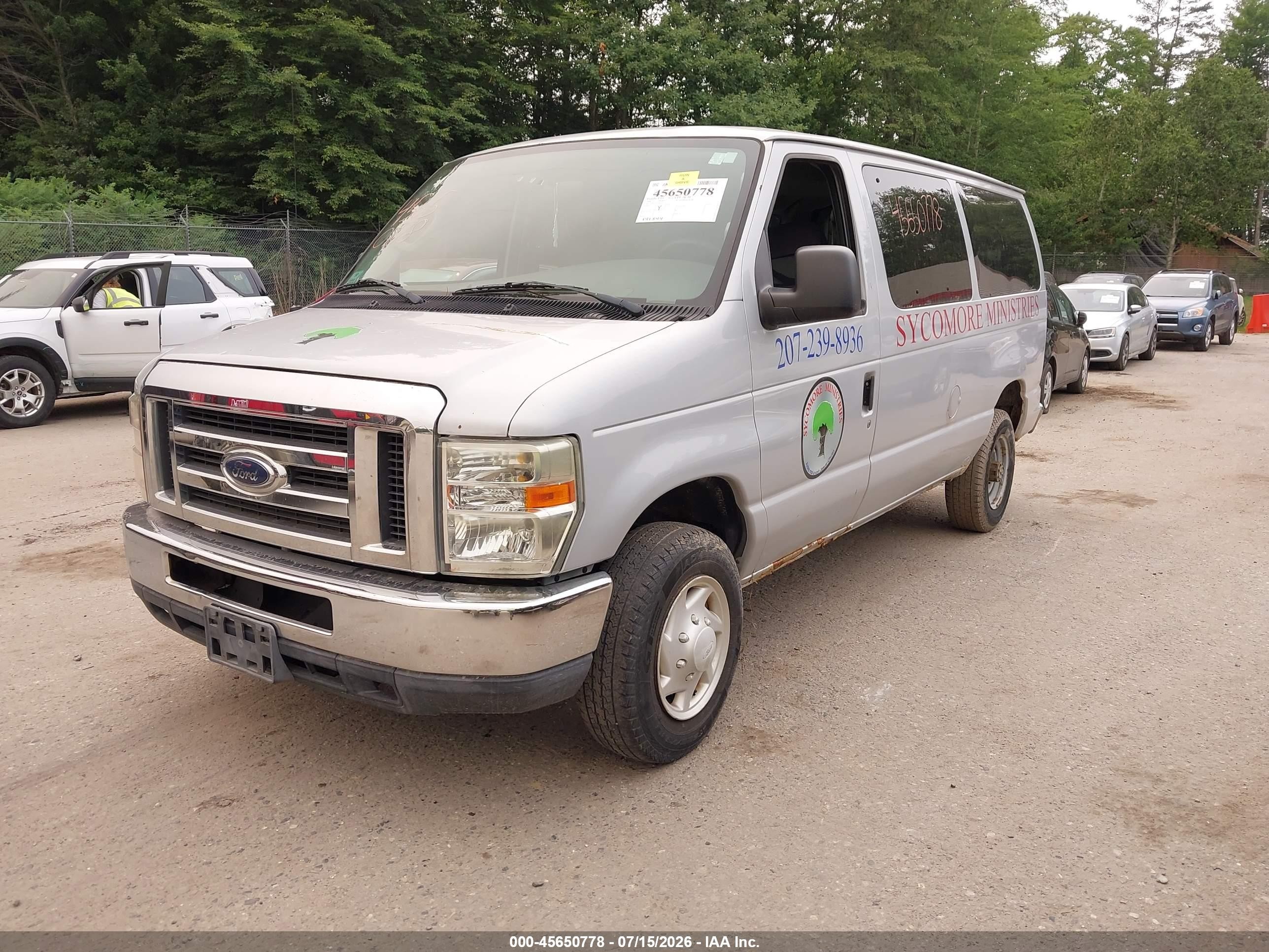 2008 Ford E-350 Super Duty Xl/xlt Silver vin: 1FBNE31L58DA50337