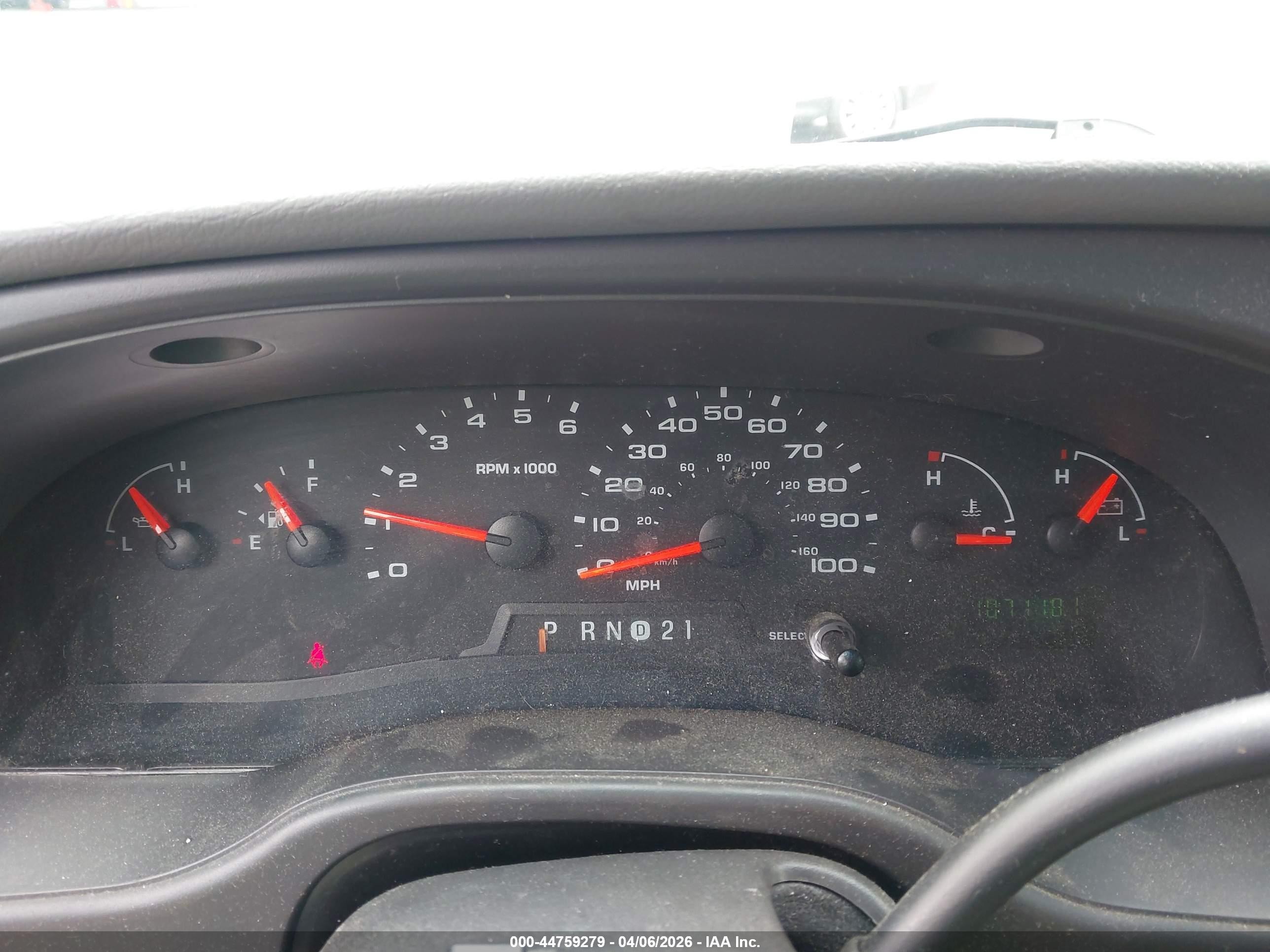 2007 Ford E-350 Super Duty Xl/xlt White vin: 1FBNE31L67DB02041