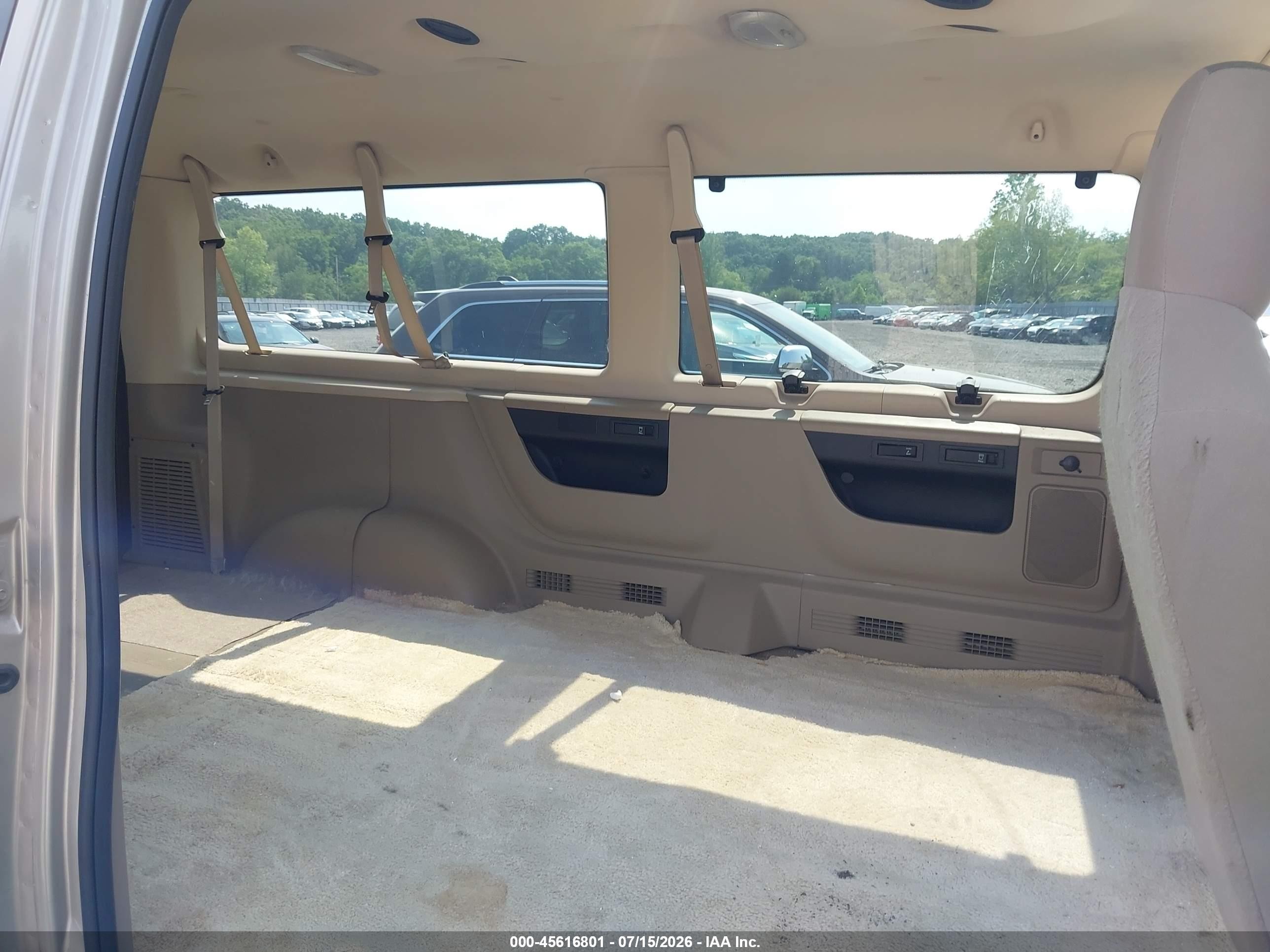 2009 Ford E-350 Super Duty Xl/xlt Tan vin: 1FBNE31L69DA28378