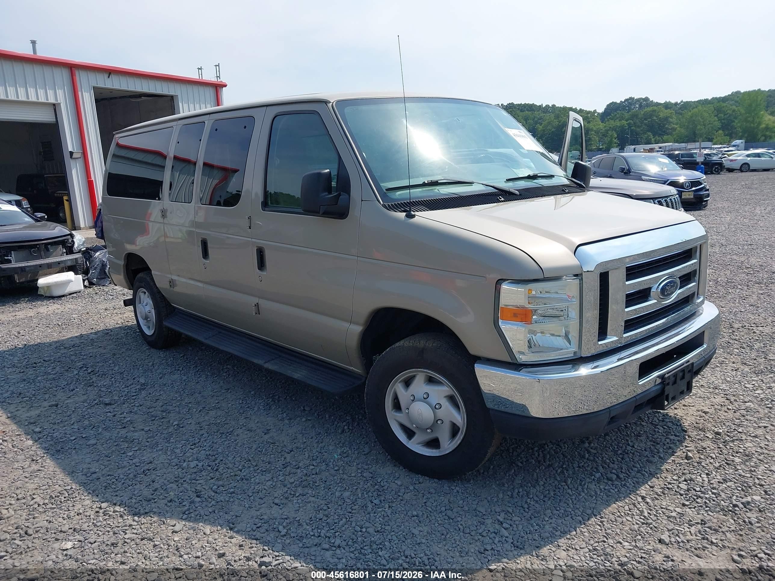 2009 Ford E-350 Super Duty Xl/xlt Tan vin: 1FBNE31L69DA28378