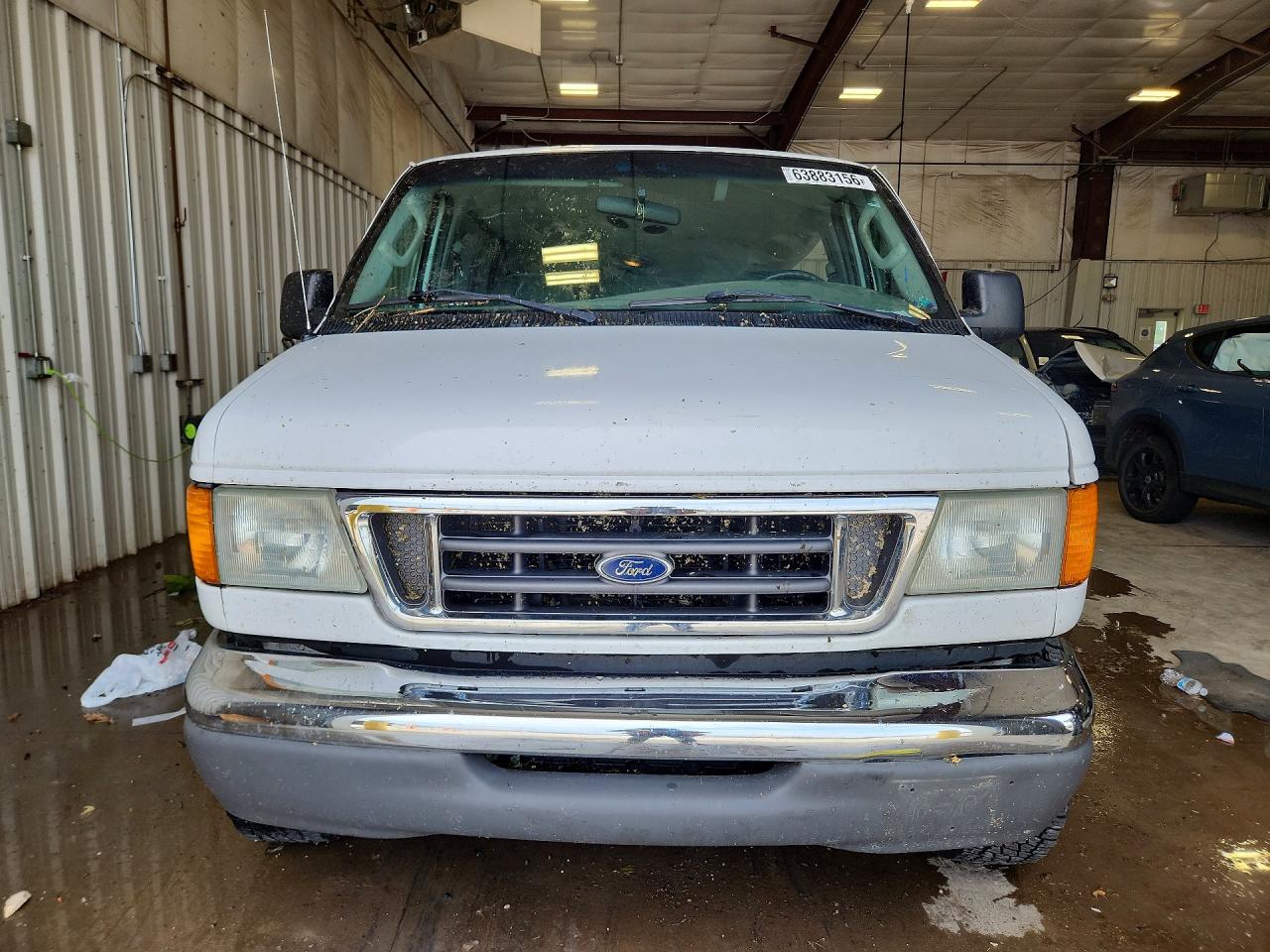 2004 Ford Econoline E350 Super Duty Wagon White vin: 1FBNE31L74HA11803