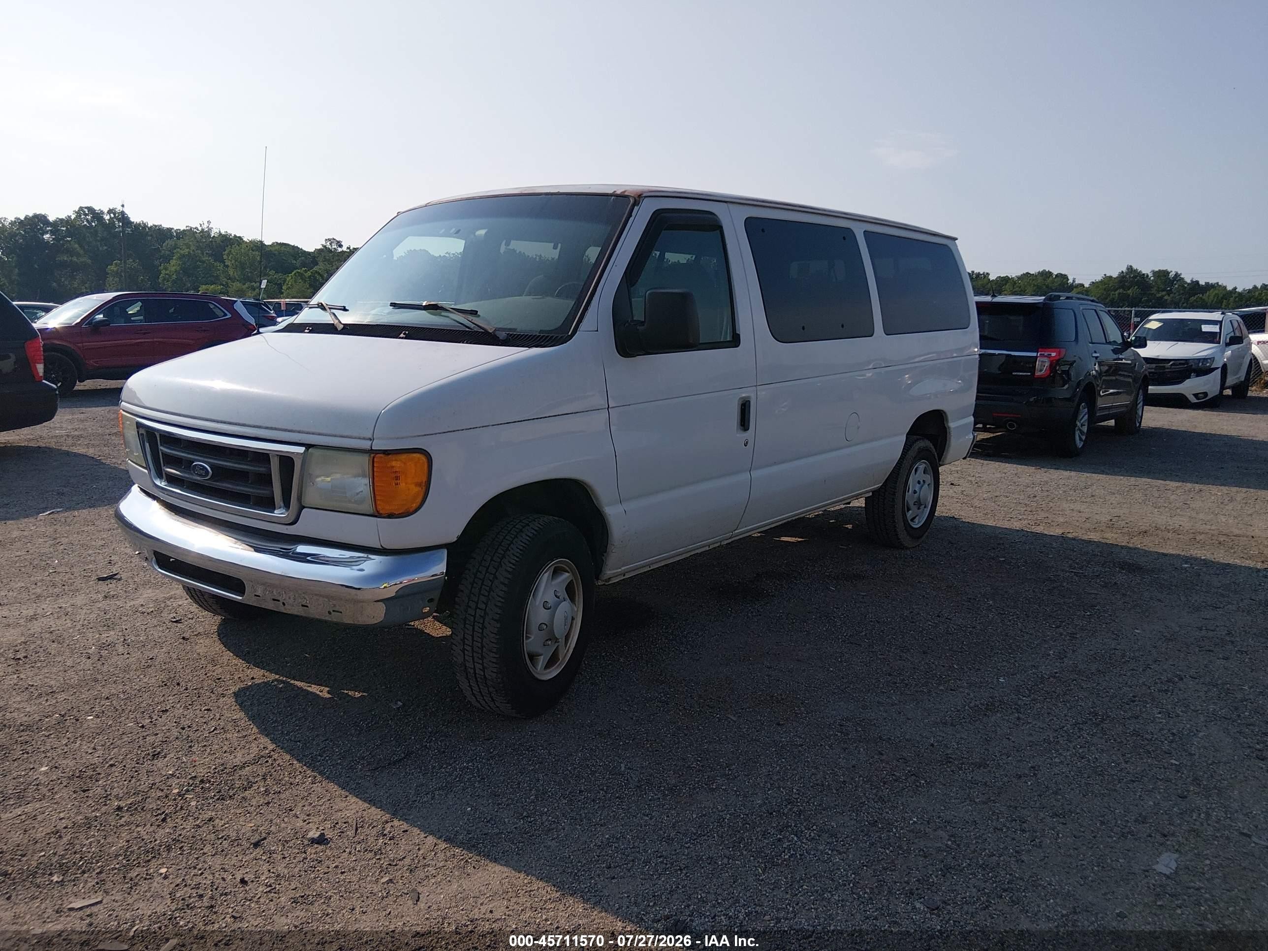 2006 Ford E-350 Super Duty Chateau/xl/xlt White vin: 1FBNE31L76HA01176
