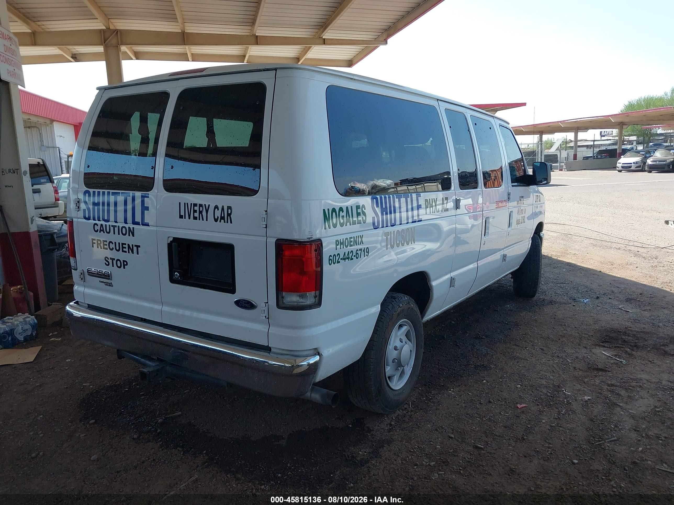 2008 Ford E-350 Super Duty Xl/xlt White vin: 1FBNE31L78DA95845