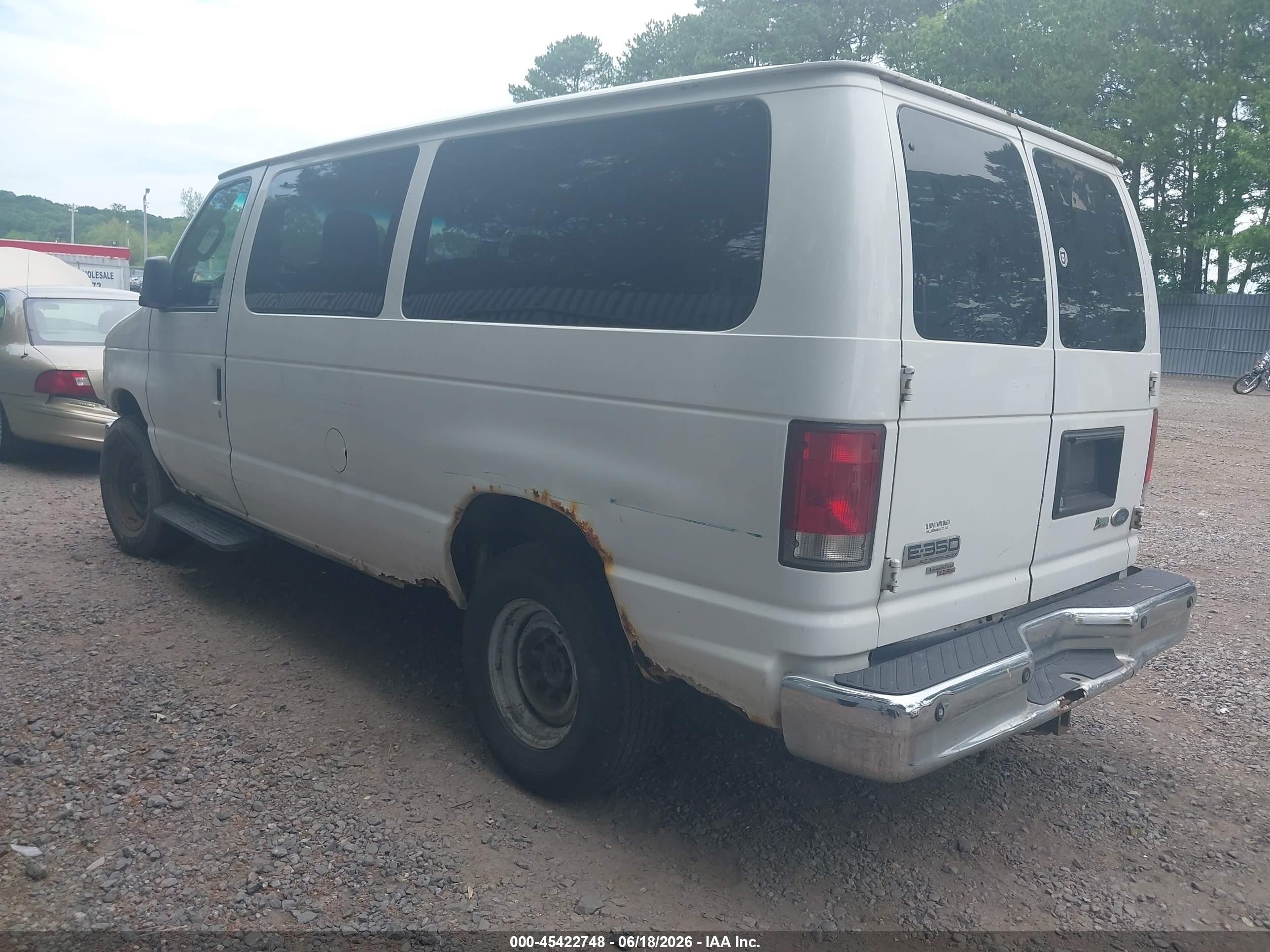 2009 Ford E-350 Super Duty Xl/xlt White vin: 1FBNE31L79DA68100