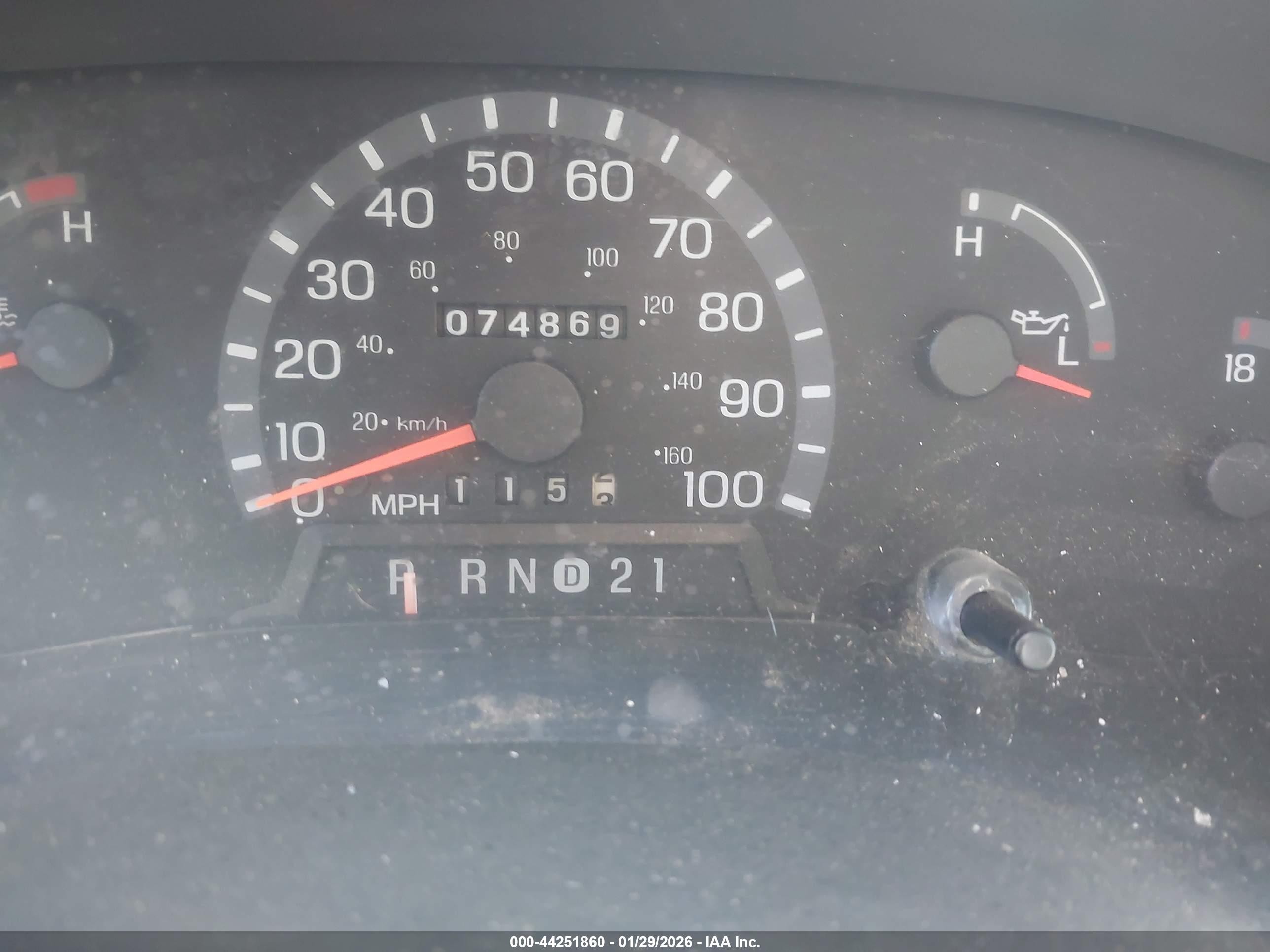 2002 Ford E-350 Super Duty Xl/xlt White vin: 1FBNE31L82HB12135