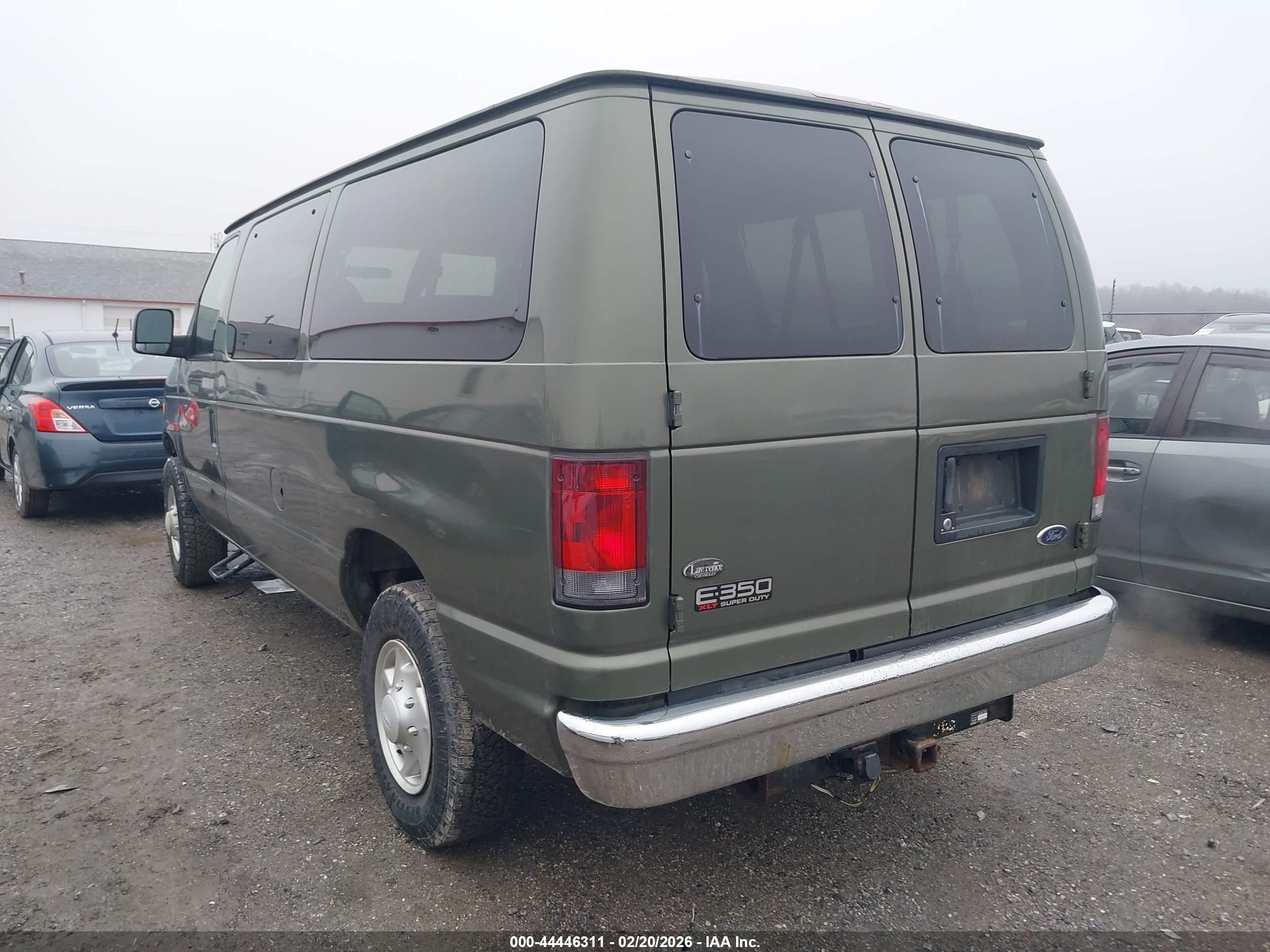2005 Ford E-350 Super Duty Chateau/xl/xlt Green vin: 1FBNE31L85HA98886