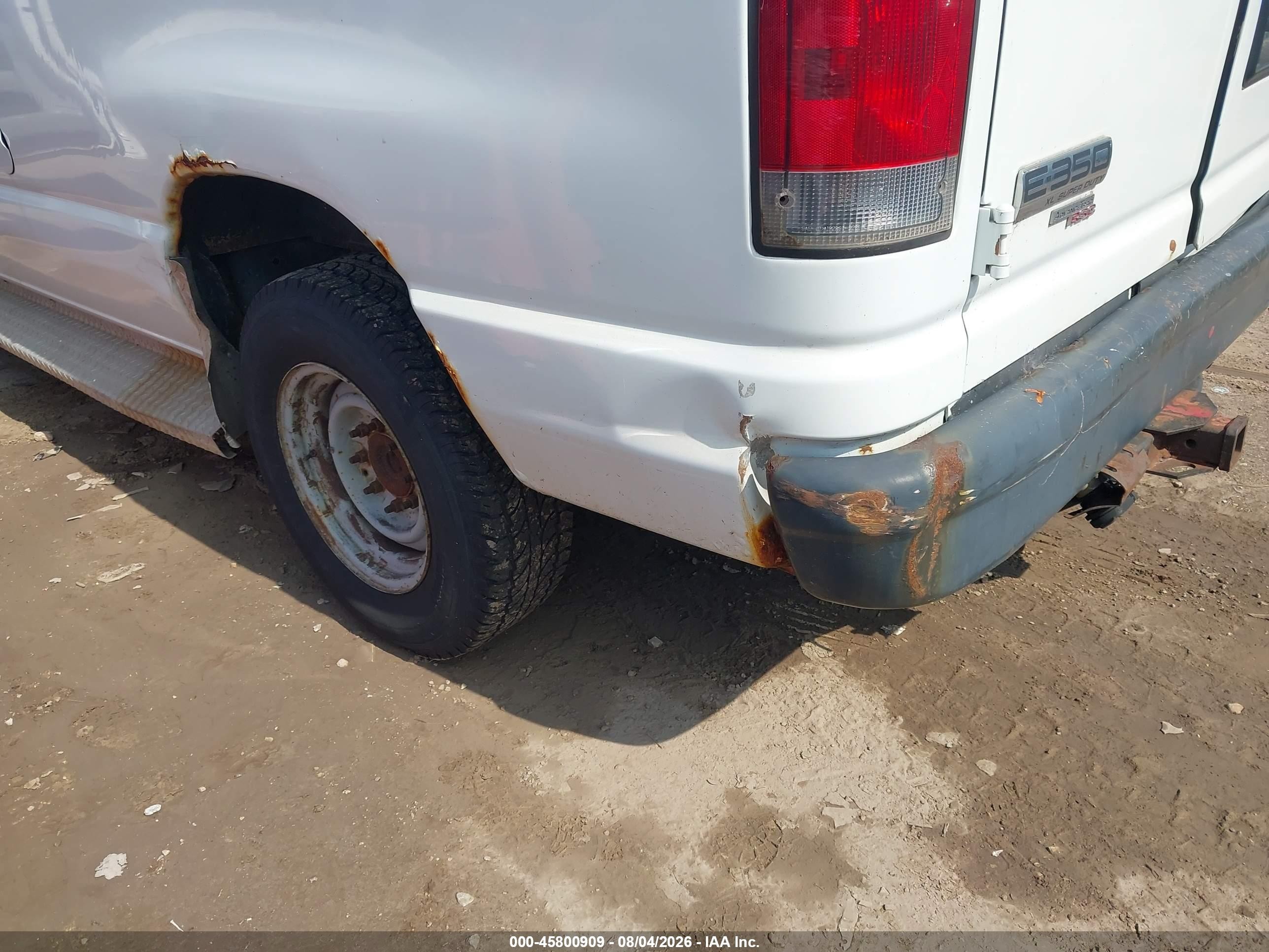 2009 Ford E-350 Super Duty Xl/xlt Белый vin: 1FBNE31L89DA22033