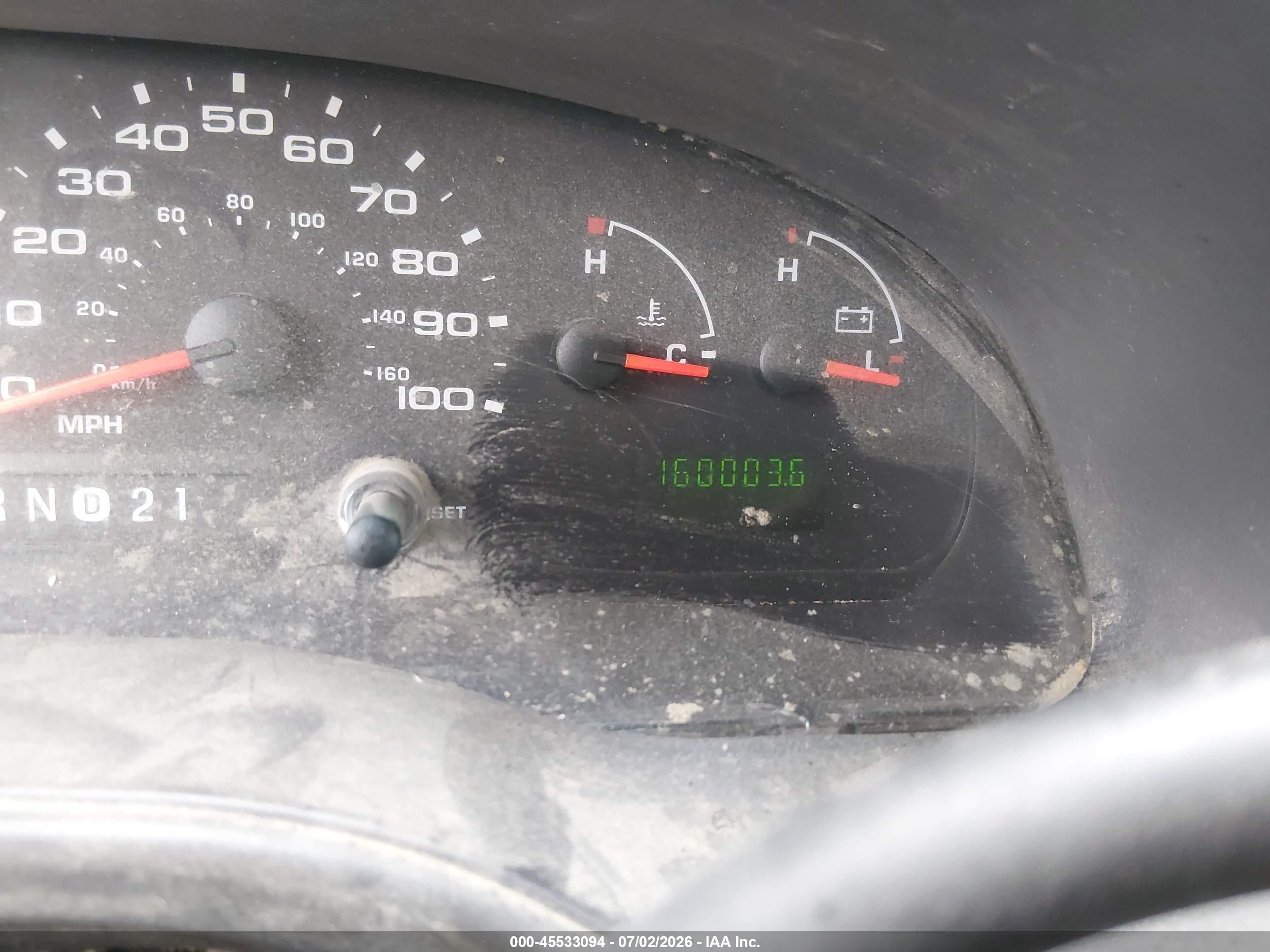 2006 Ford E-350 Super Duty   Серебряный vin: 1FBNE31L96HB36773