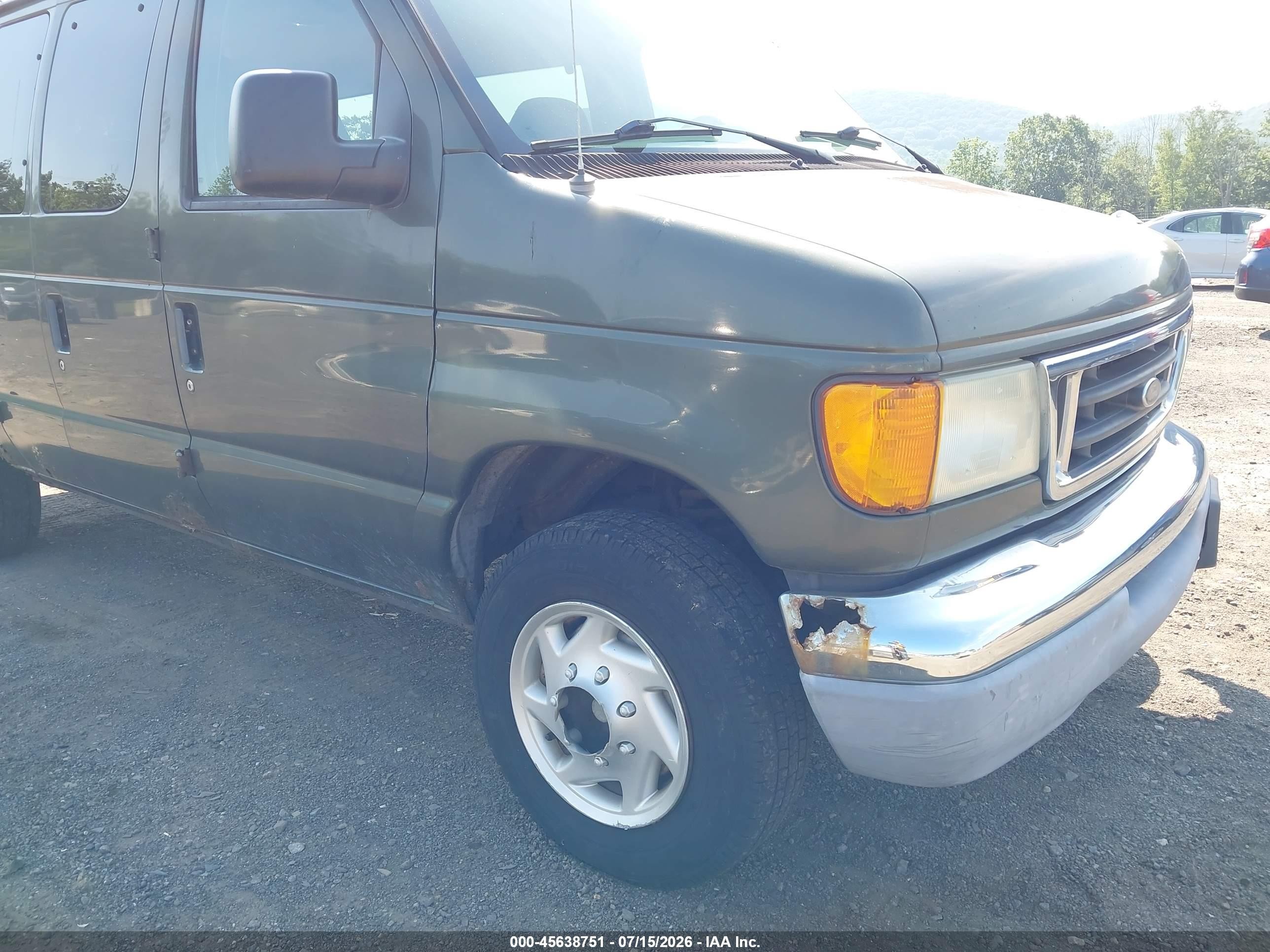 2004 Ford E-350 Super Duty Chateau/xl/xlt Green vin: 1FBNE31LX4HA23735