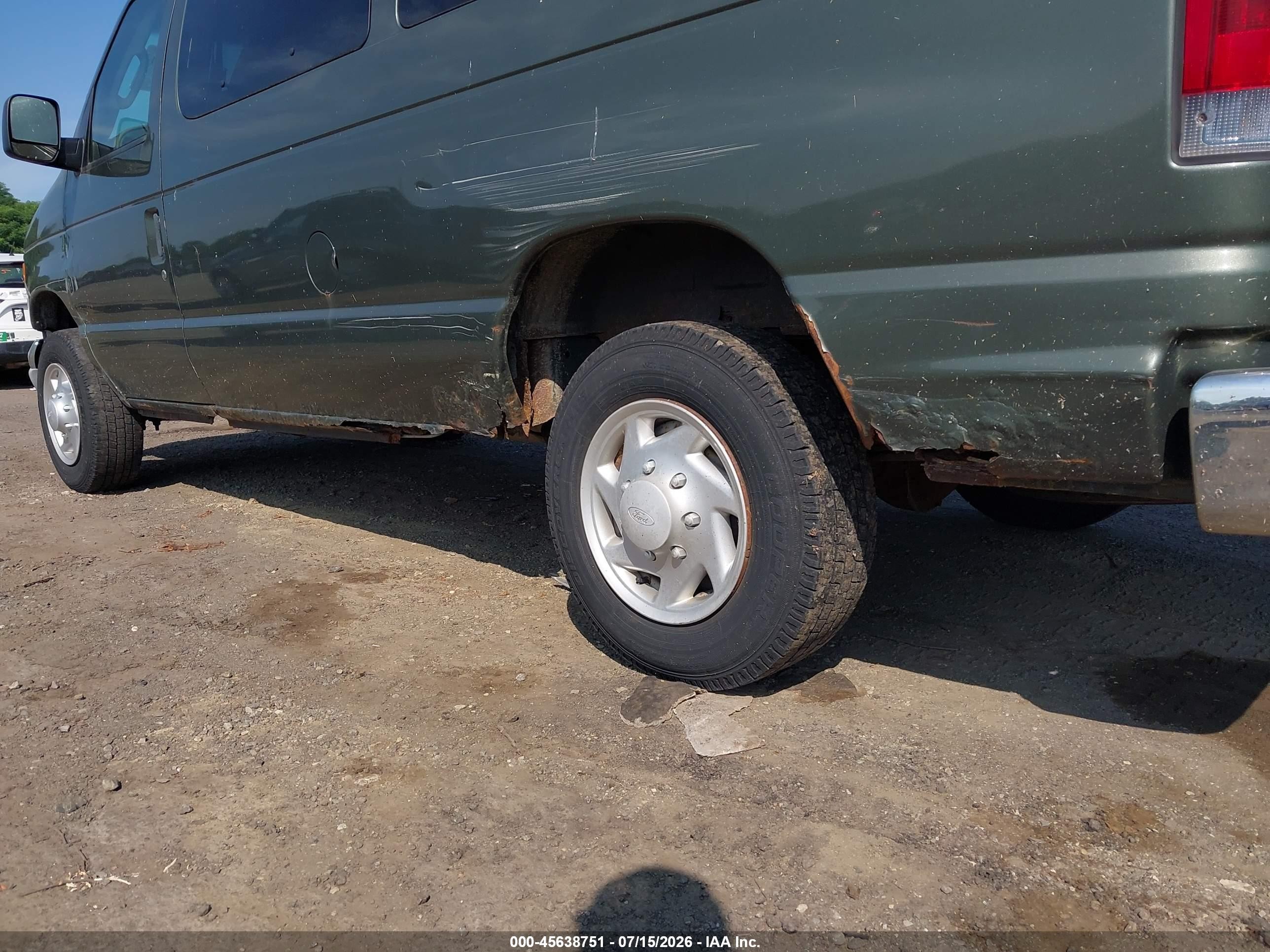2004 Ford E-350 Super Duty Chateau/xl/xlt Green vin: 1FBNE31LX4HA23735