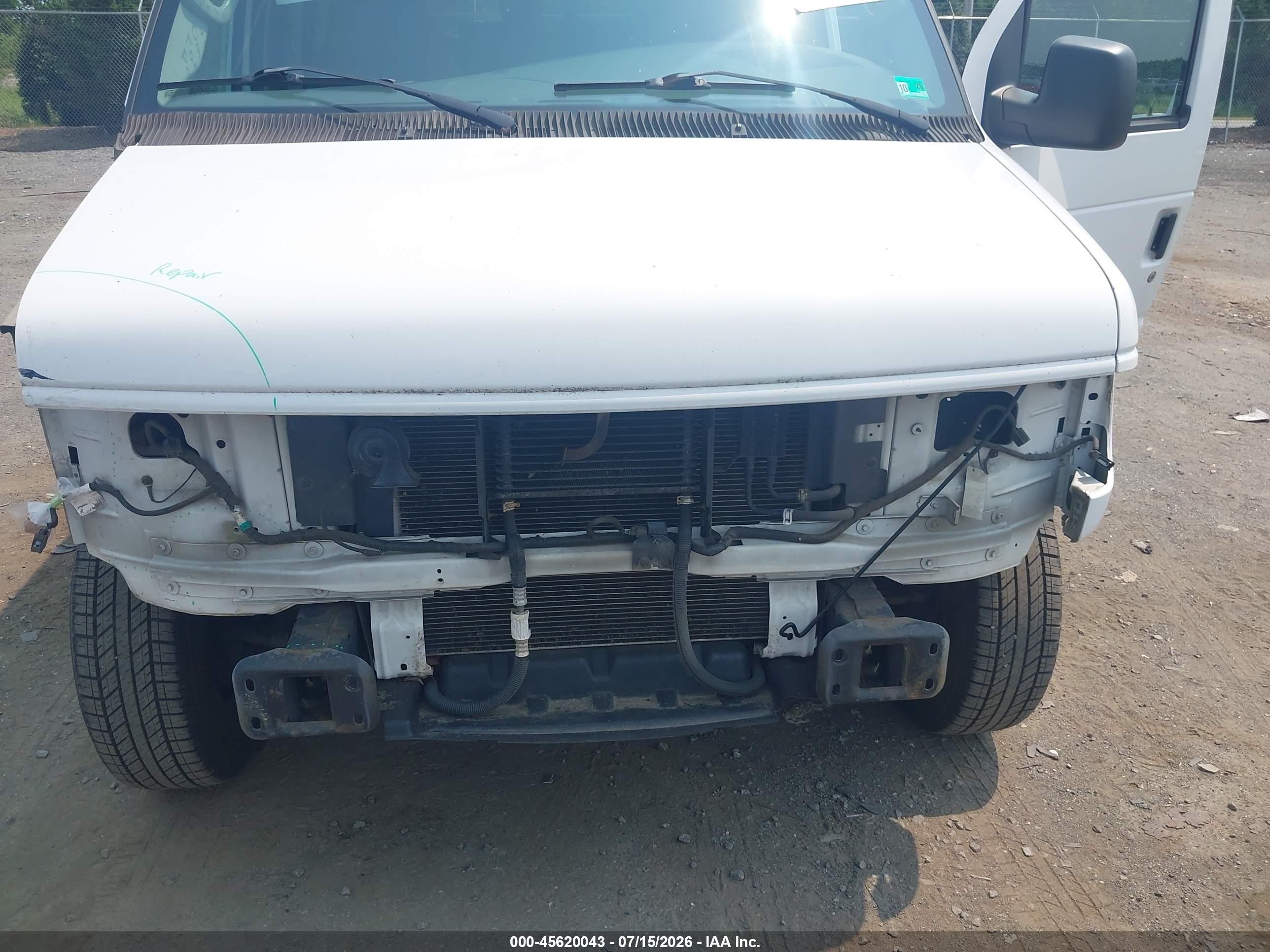2007 Ford E-350 Super Duty Xl/xlt White vin: 1FBNE31LX7DA60005