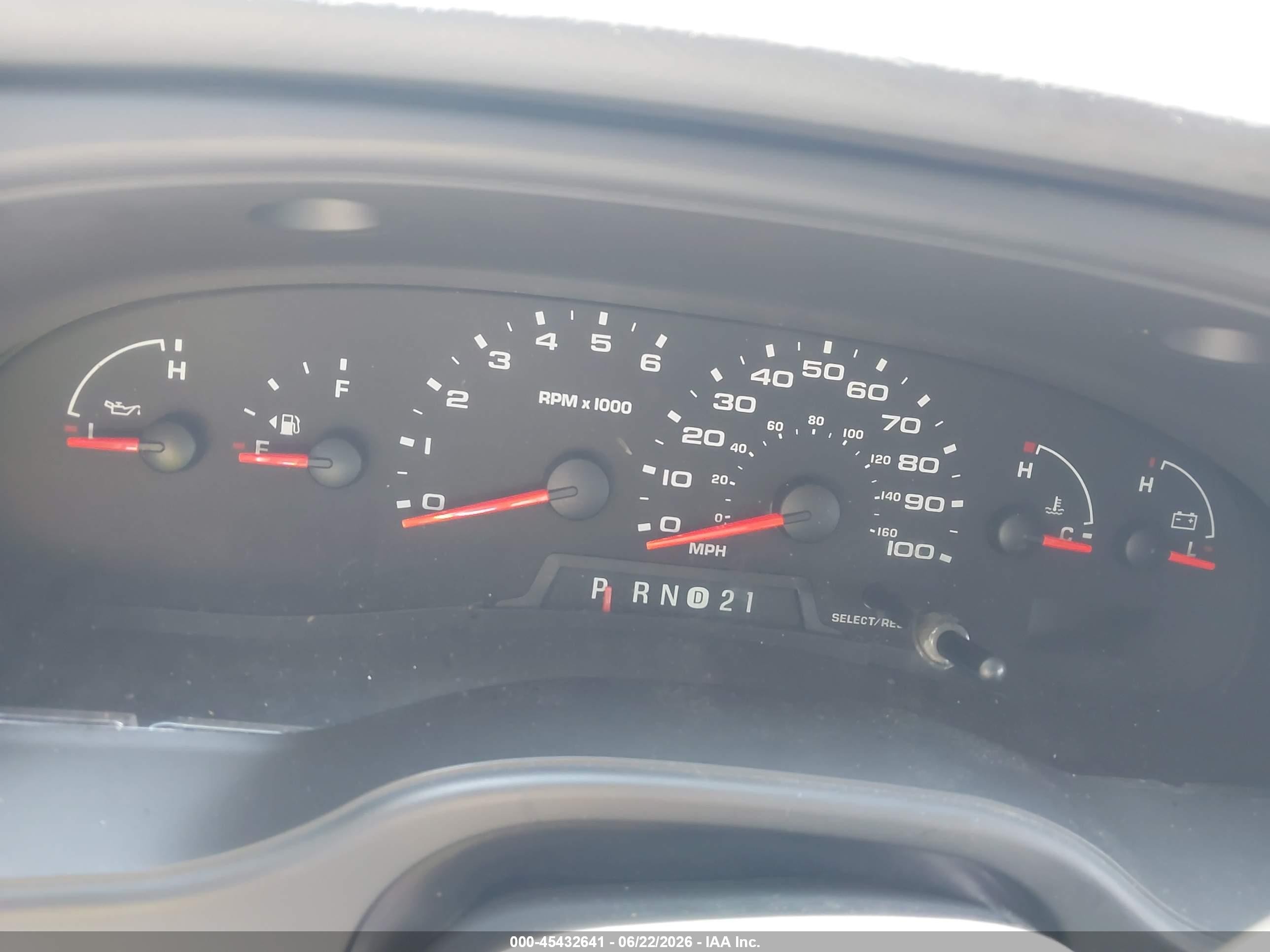 2008 Ford E-350 Super Duty Xl/xlt Black vin: 1FBNE31LX8DA58465