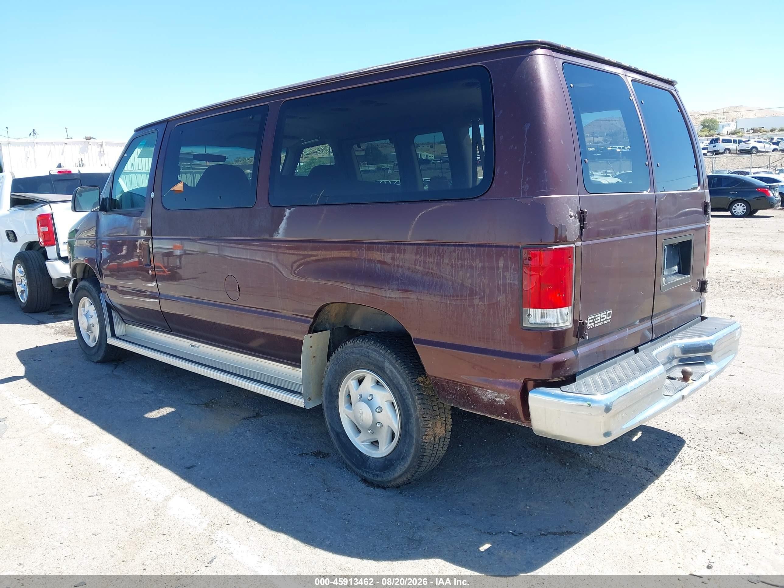 2000 Ford E-350 Super Duty Xl/xlt Burgundy vin: 1FBNE31LXYHB80008